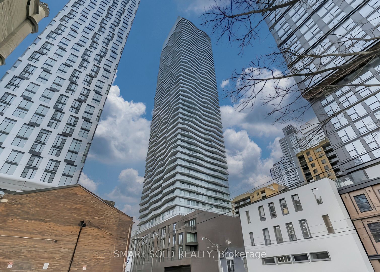 #411 - 100 Dalhousie Street Property Photo 1