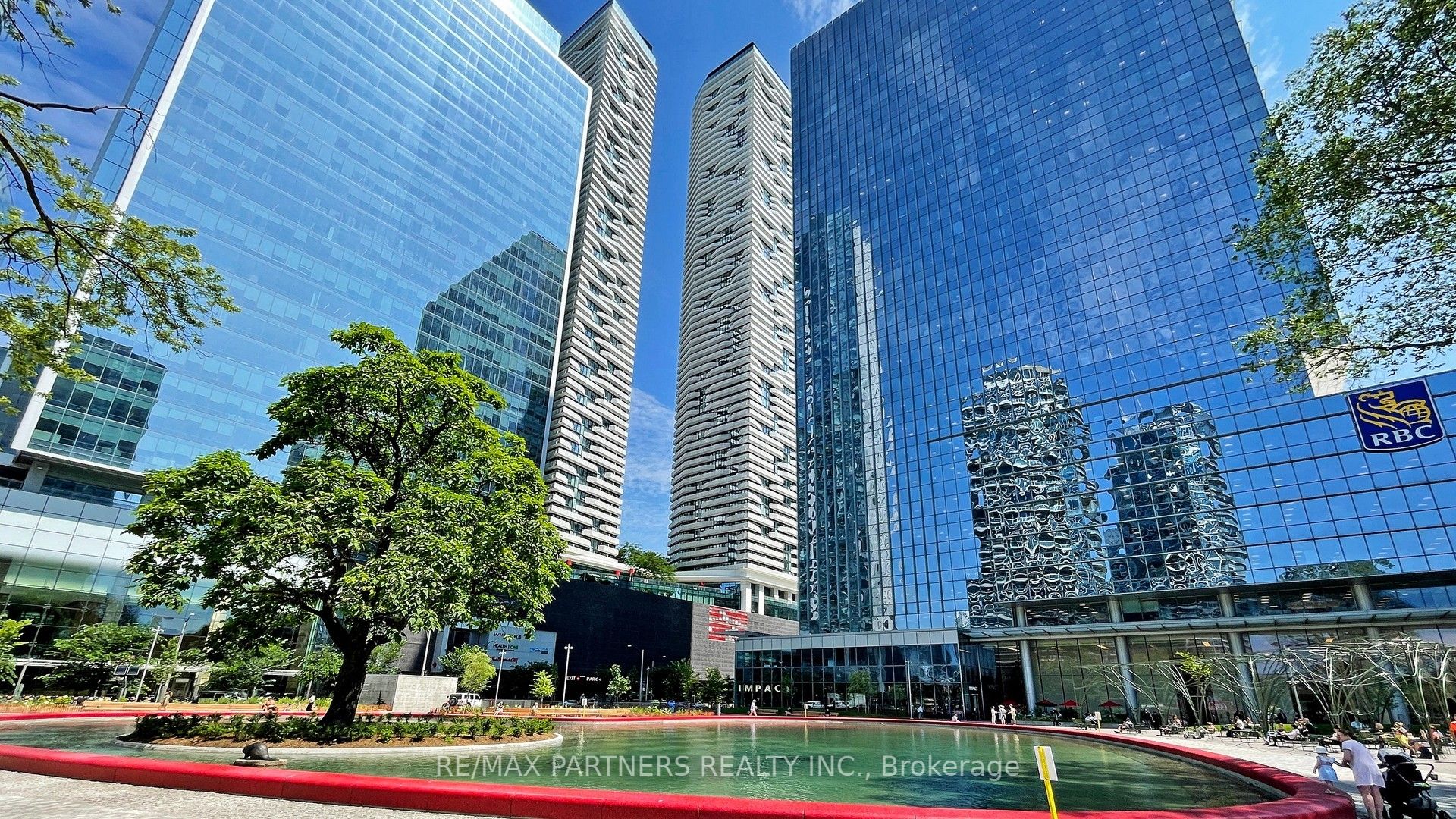 #6805 - 100 Harbour Street Property Photo 1