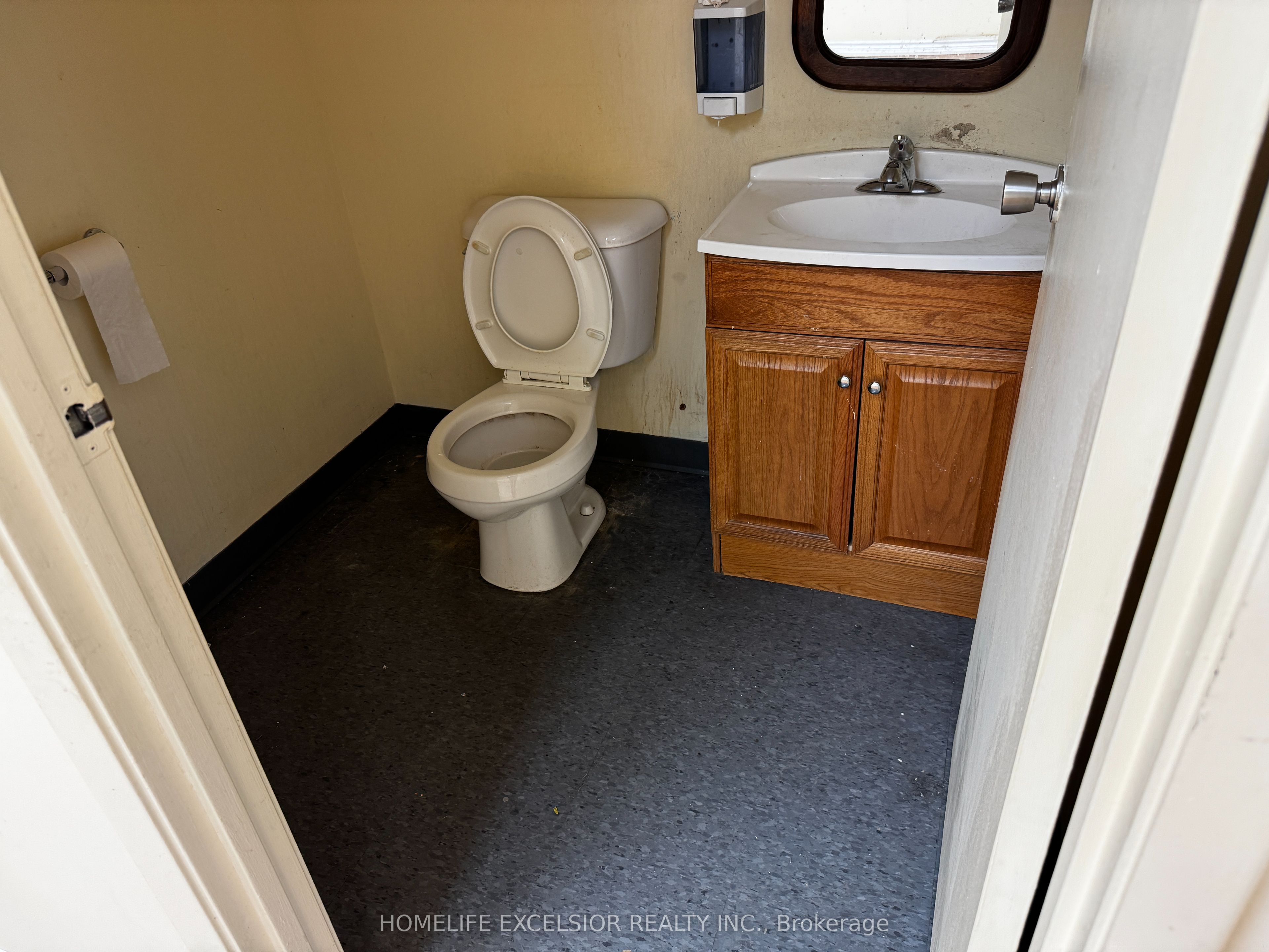 740 Gordon Baker Road Property Photo 8