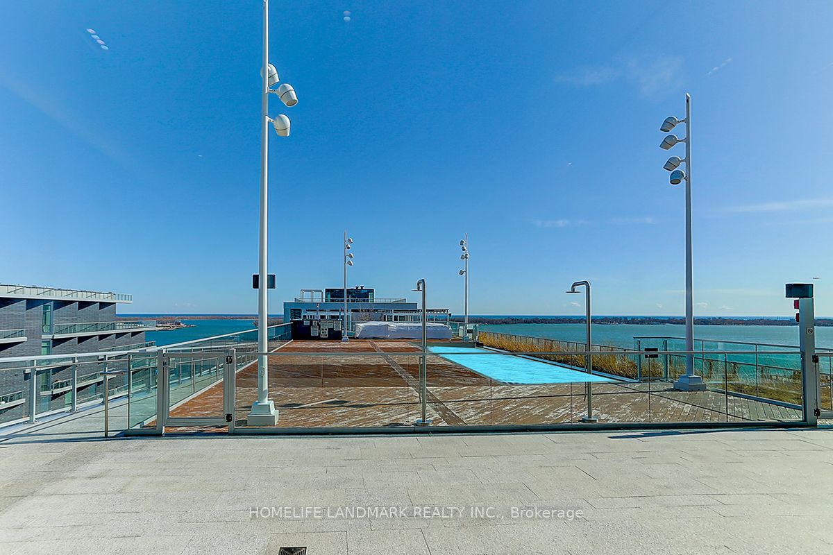15 Merchants' Wharf N/a 341 Property Photo 30