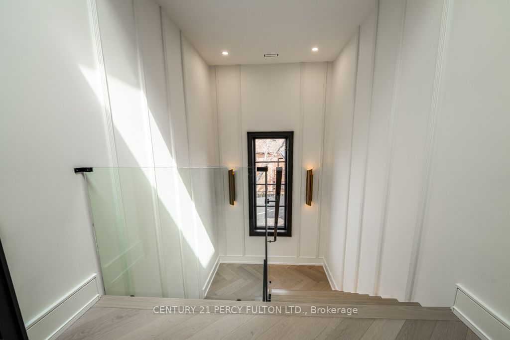 210 Homewood Avenue Property Photo 33