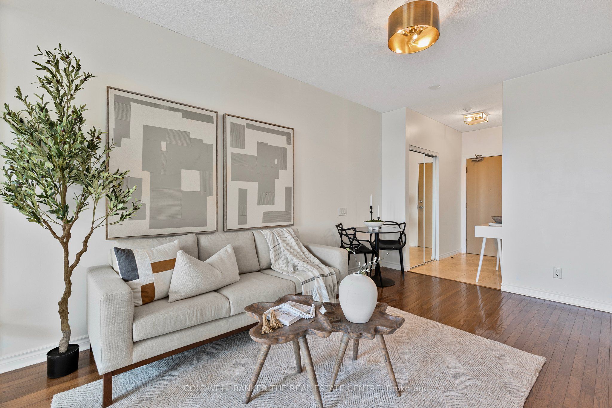 #2101 - 60 Byng Avenue Property Photo 4