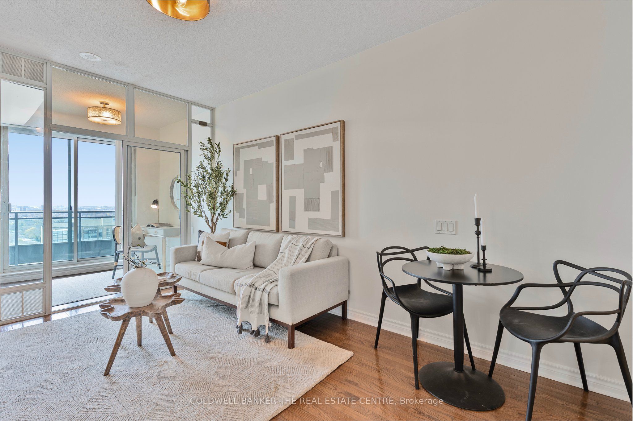 #2101 - 60 Byng Avenue Property Photo 5