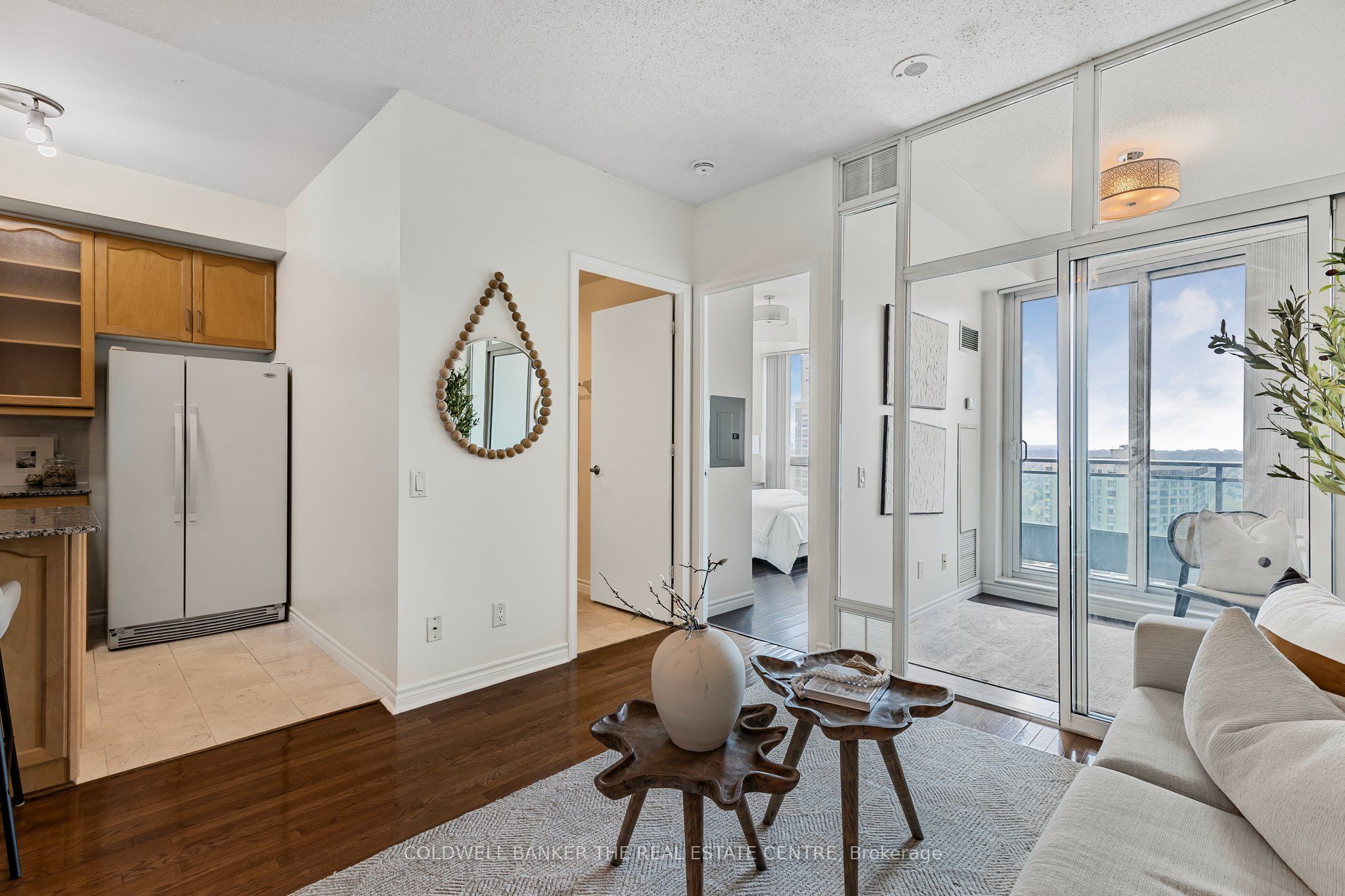 #2101 - 60 Byng Avenue Property Photo 6