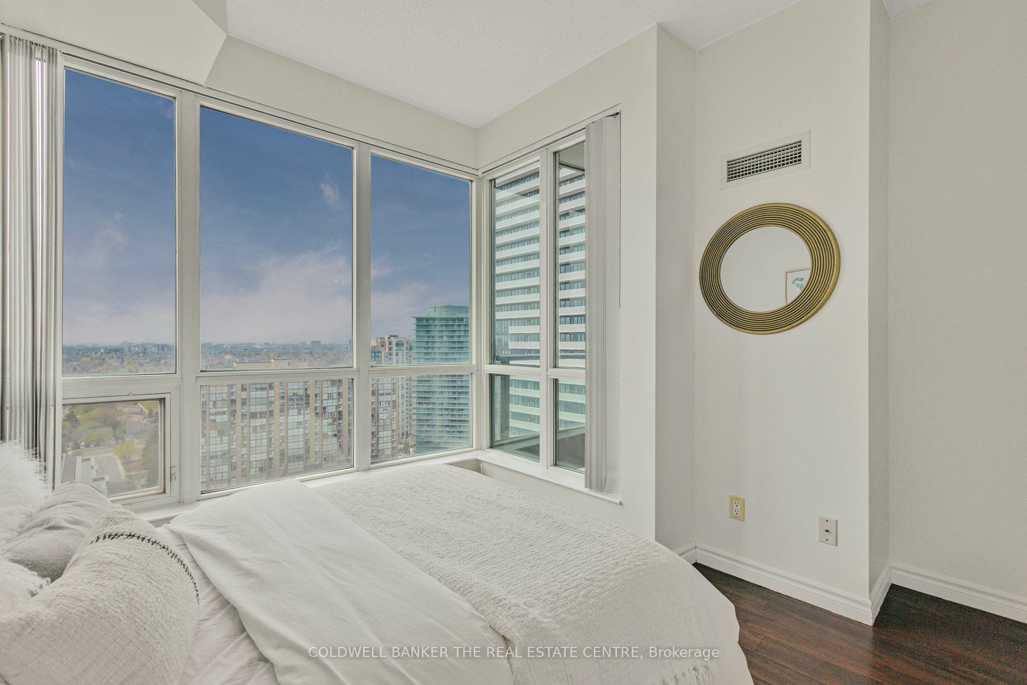 #2101 - 60 Byng Avenue Property Photo 14