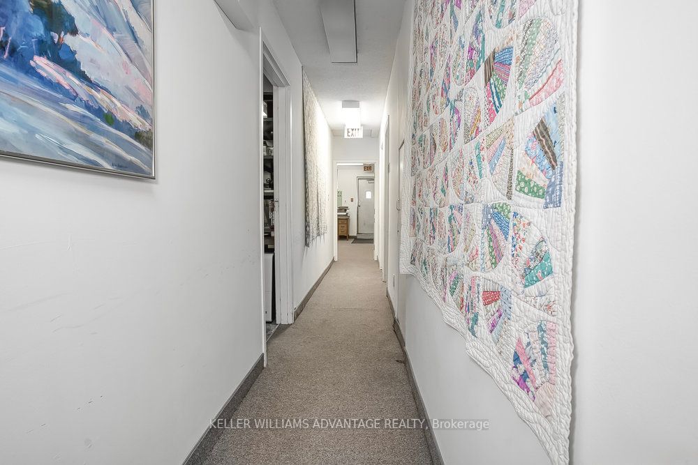 157 Gerrard Street E Property Photo 44