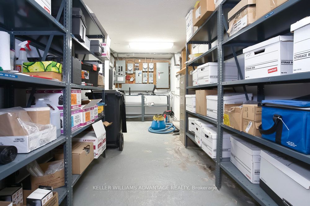 157 Gerrard Street E Property Photo 45