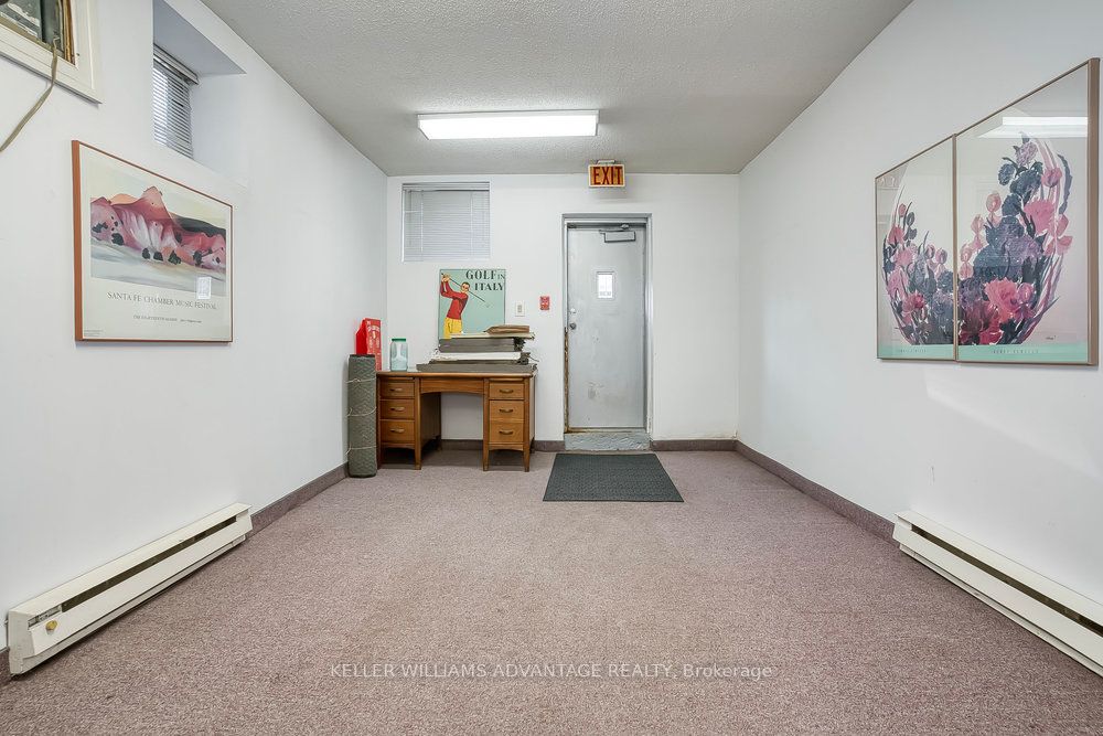 157 Gerrard Street E Property Photo 48