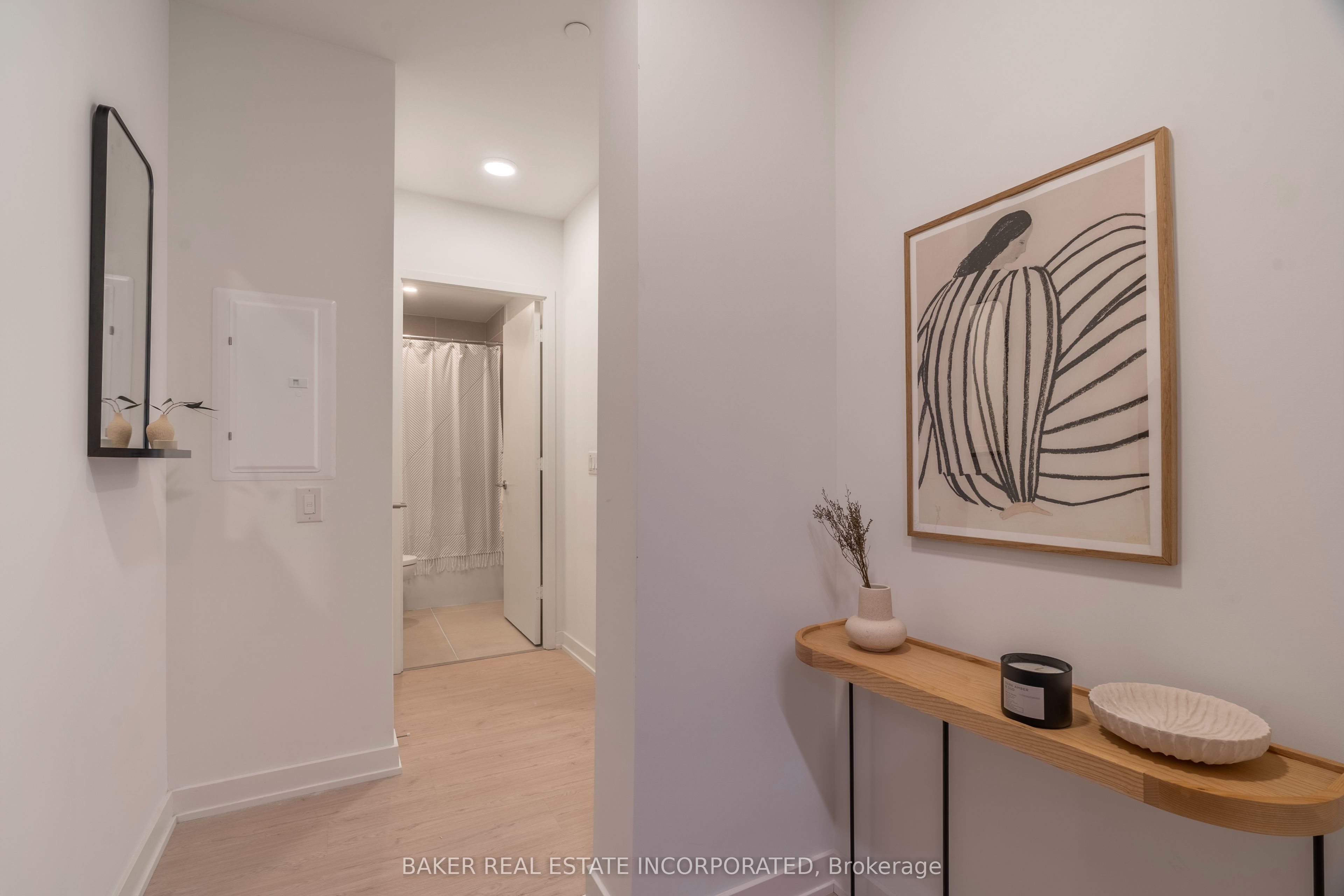 65 Mutual Street 408 Property Photo 2
