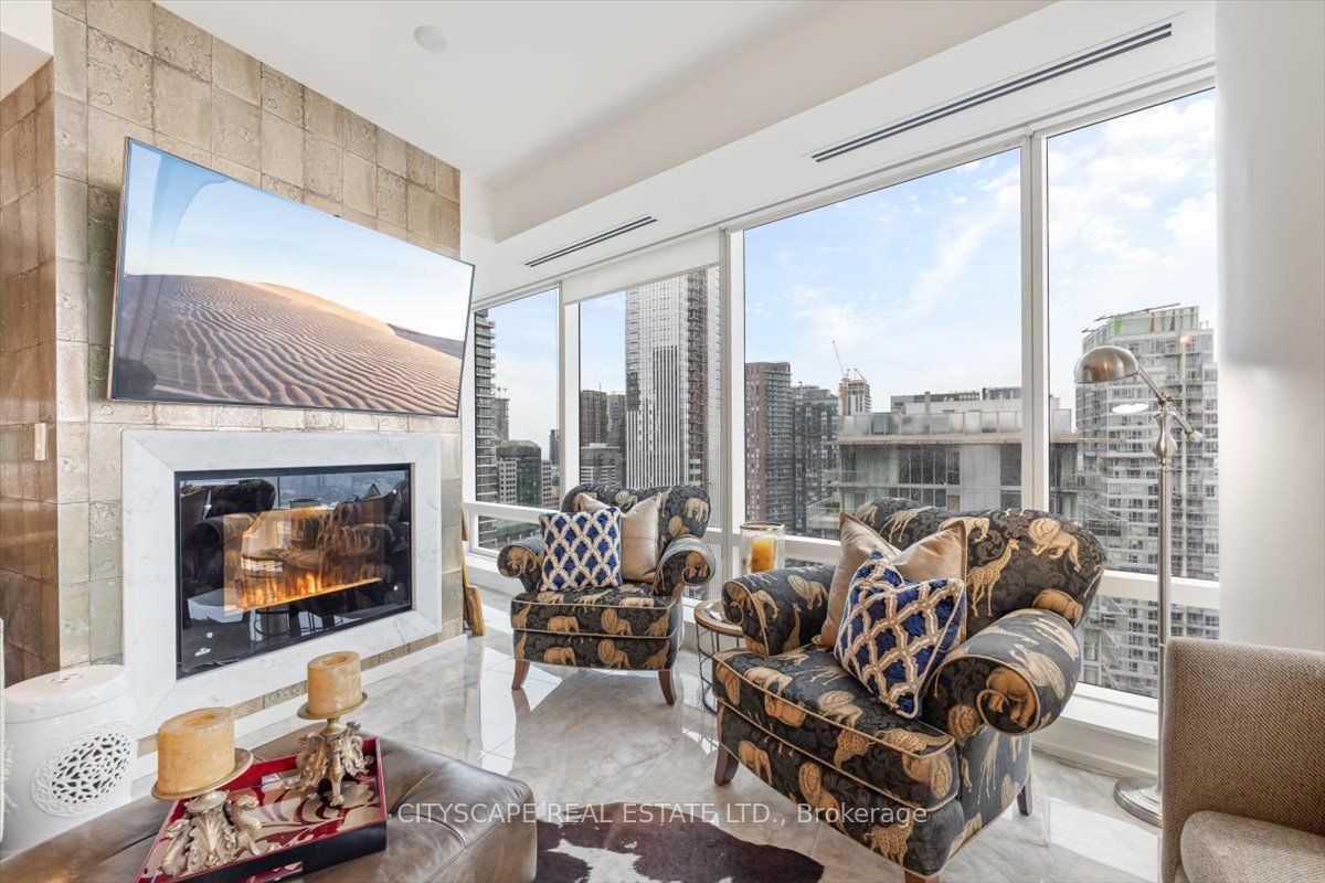 180 University Avenue 3605 Property Photo 20