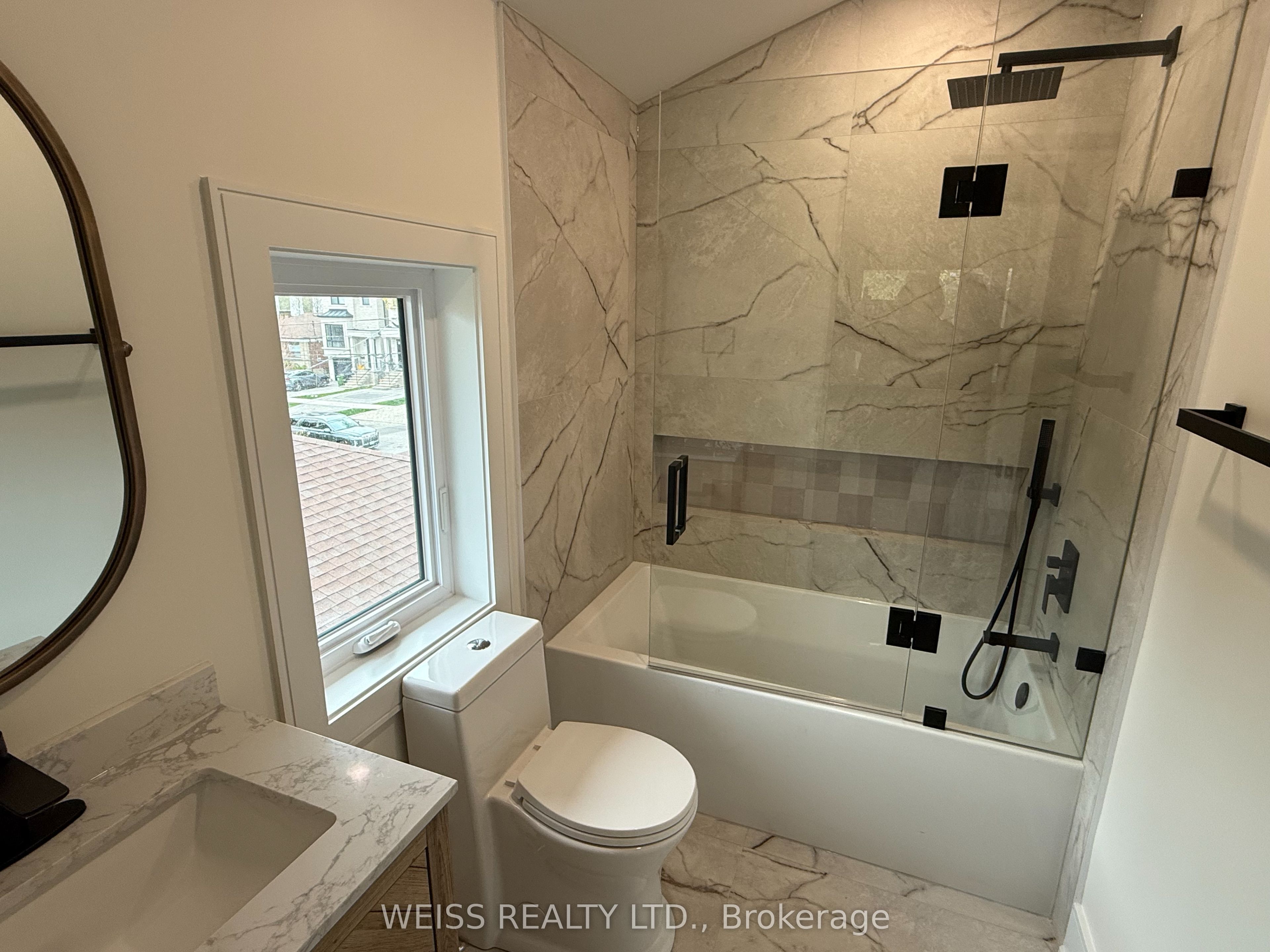 137 Bannockburn Avenue Property Photo 22