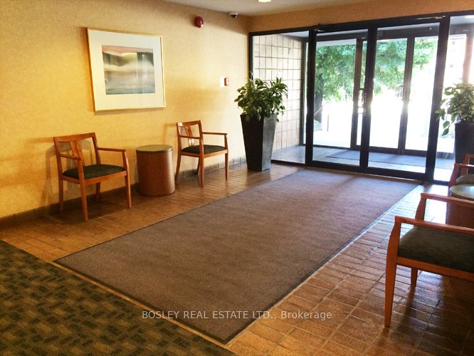 #5 - 315 Avenue Road Property Photo 15