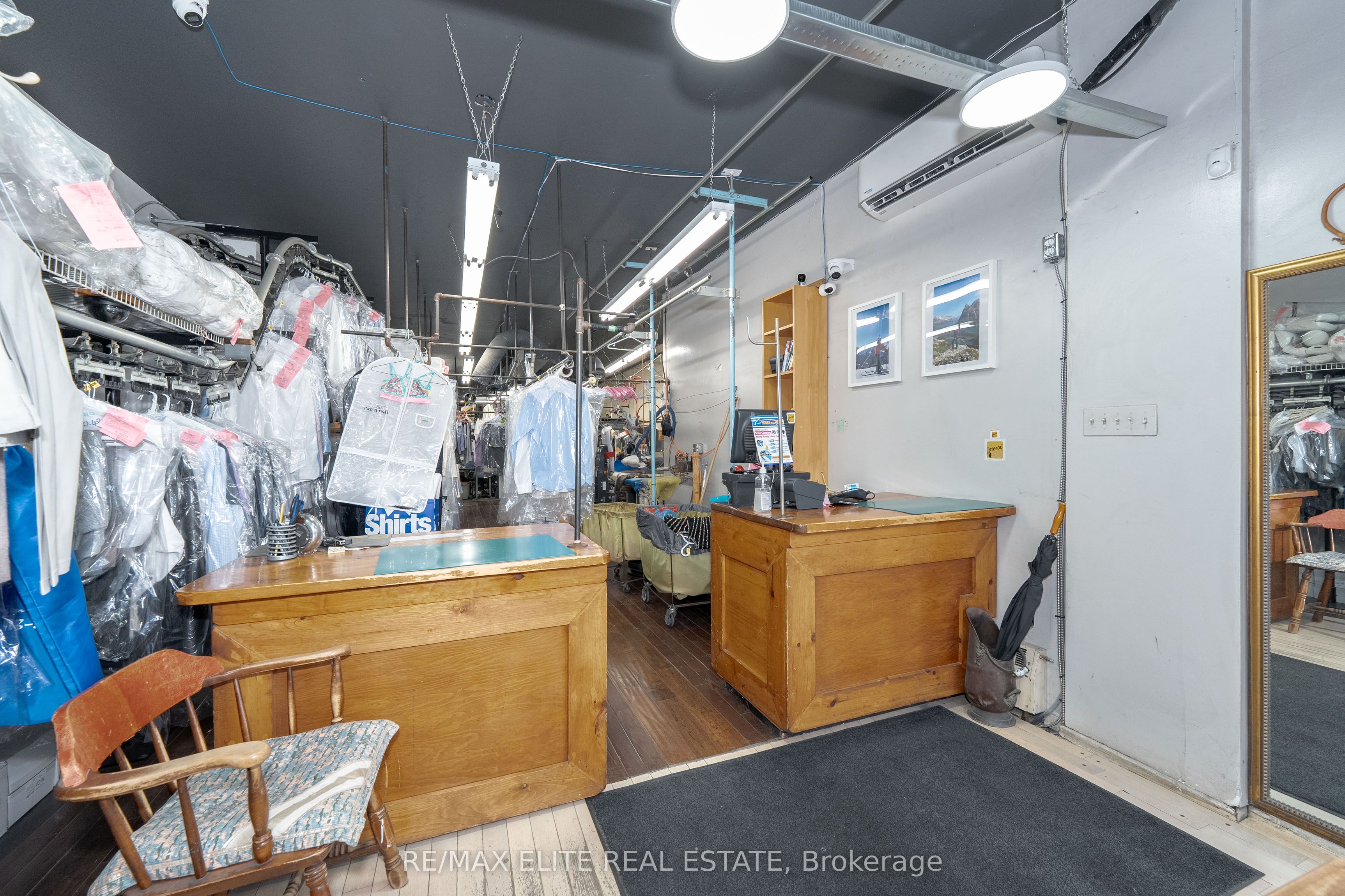 544 Eglinton Avenue Property Photo 1