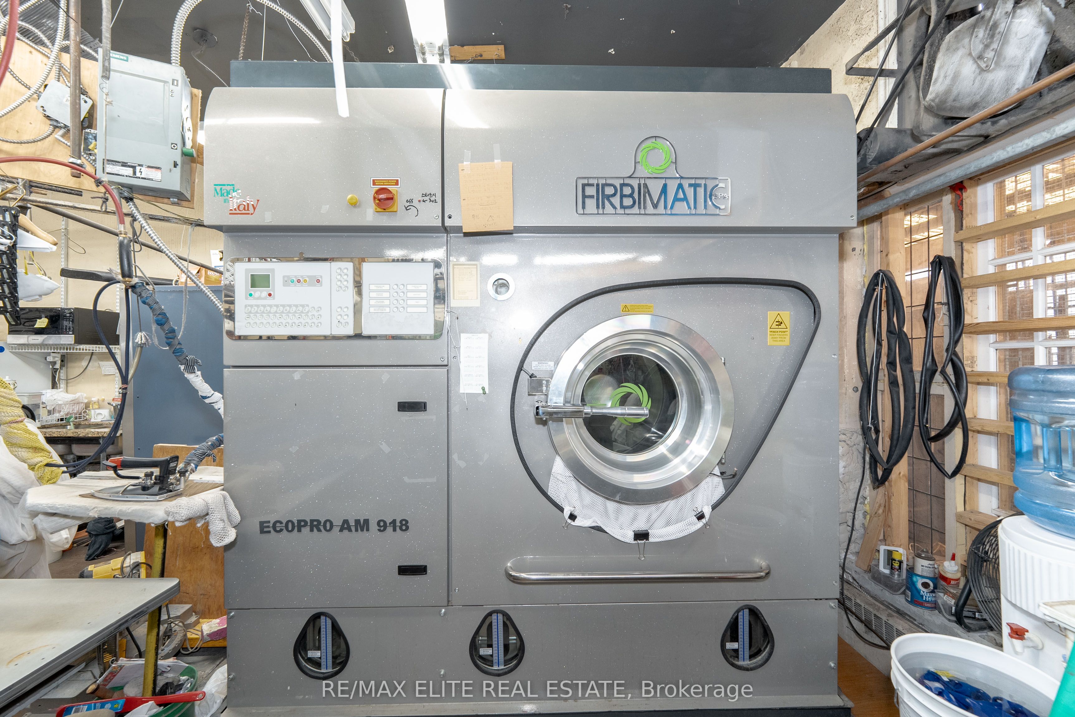 544 Eglinton Avenue Property Photo 13