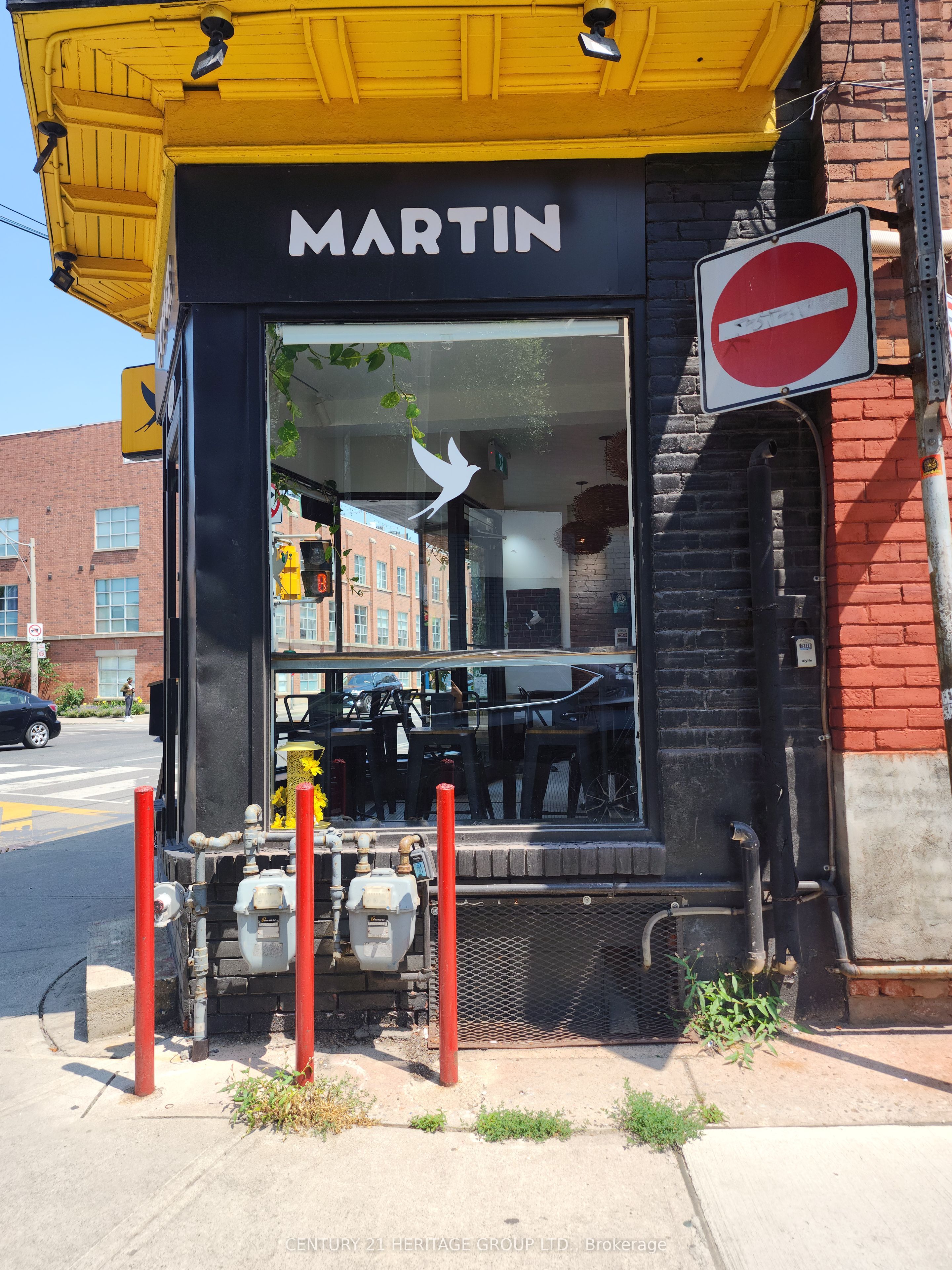 1421 Bloor Street W Property Photo 4
