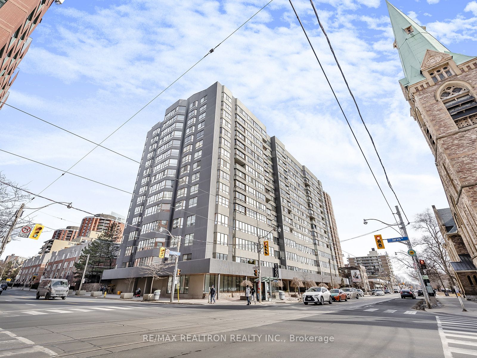 #304 - 120 Carlton Street Property Photo 2