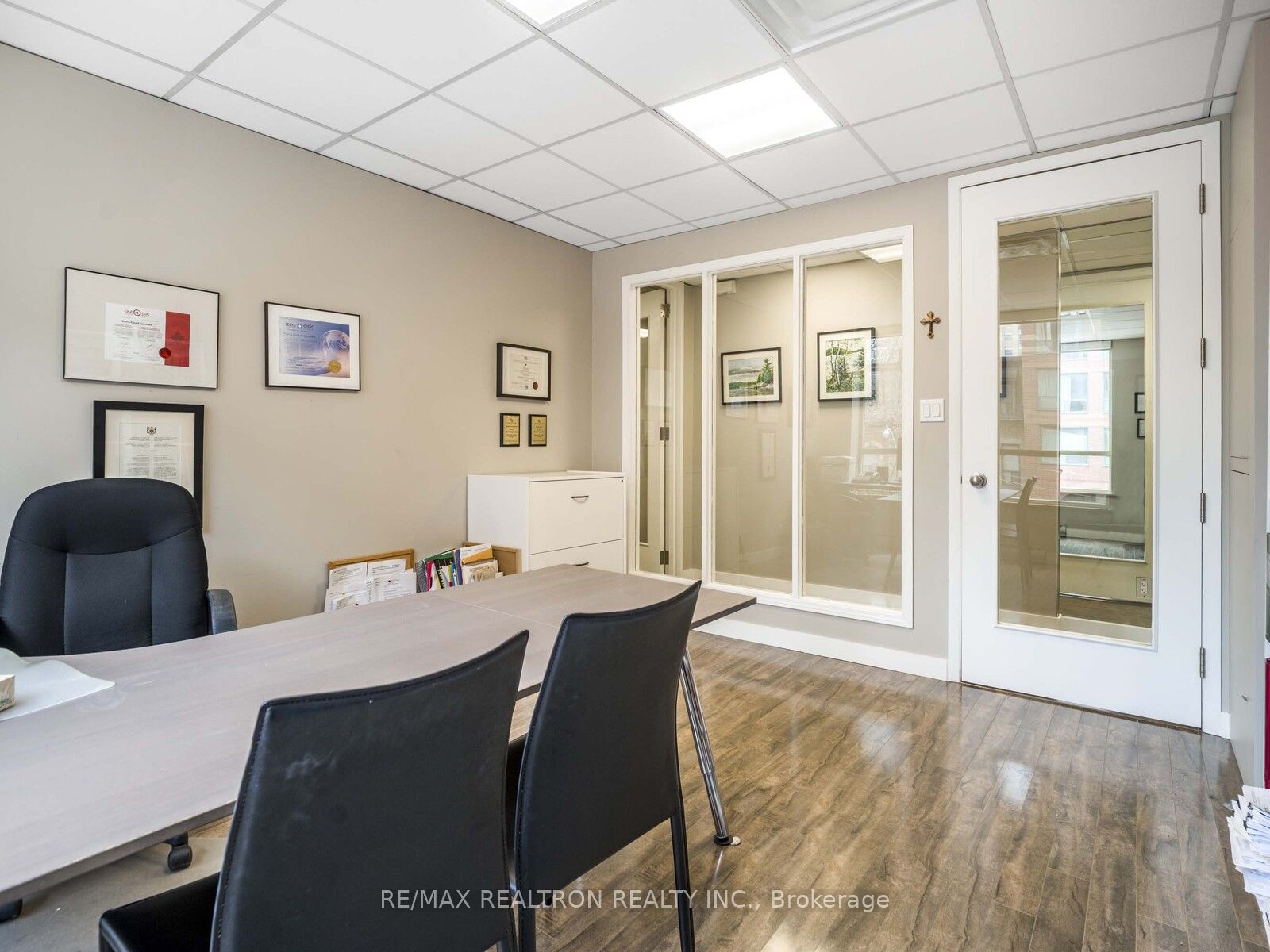 #304 - 120 Carlton Street Property Photo 12