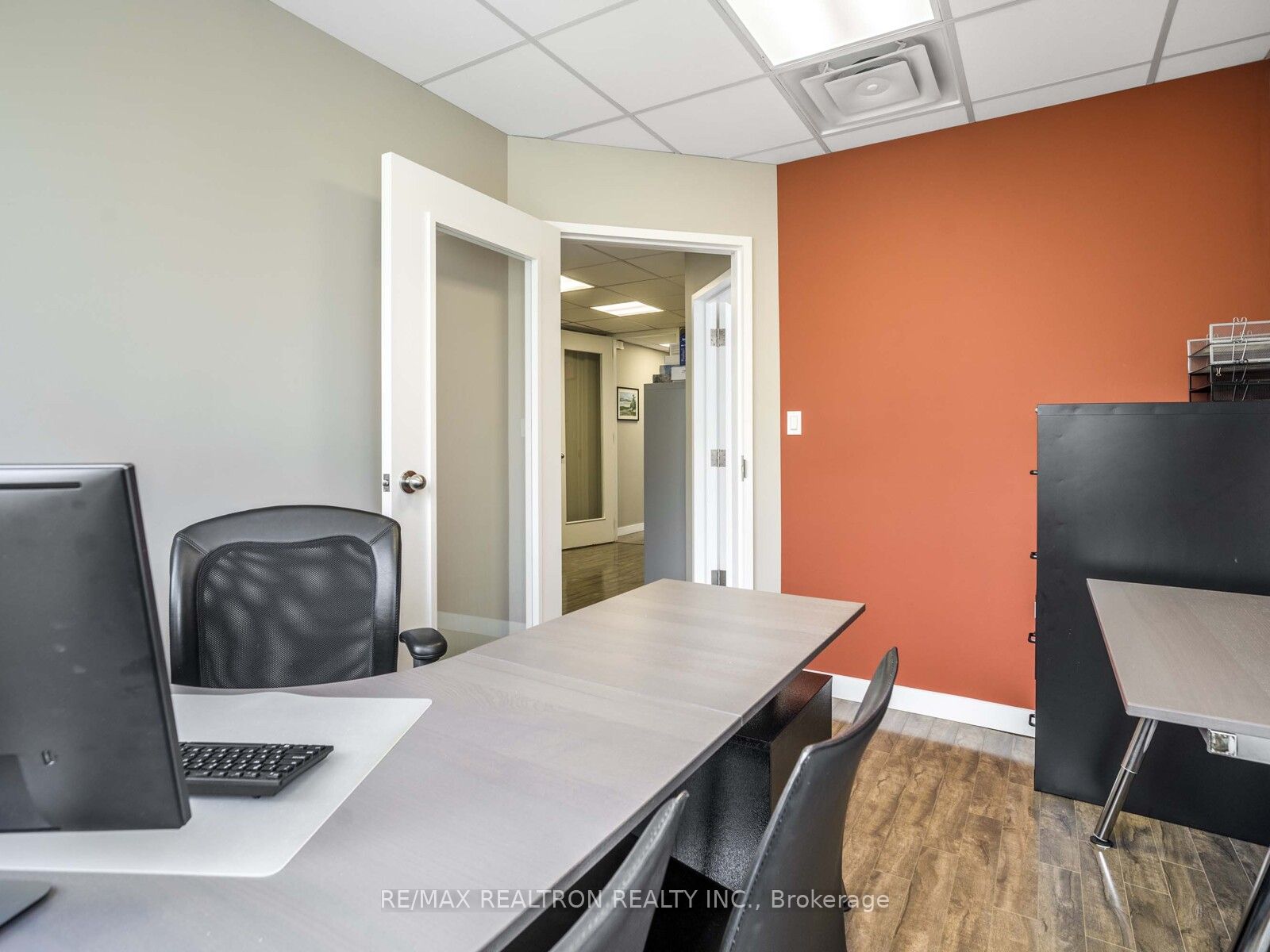 #304 - 120 Carlton Street Property Photo 17