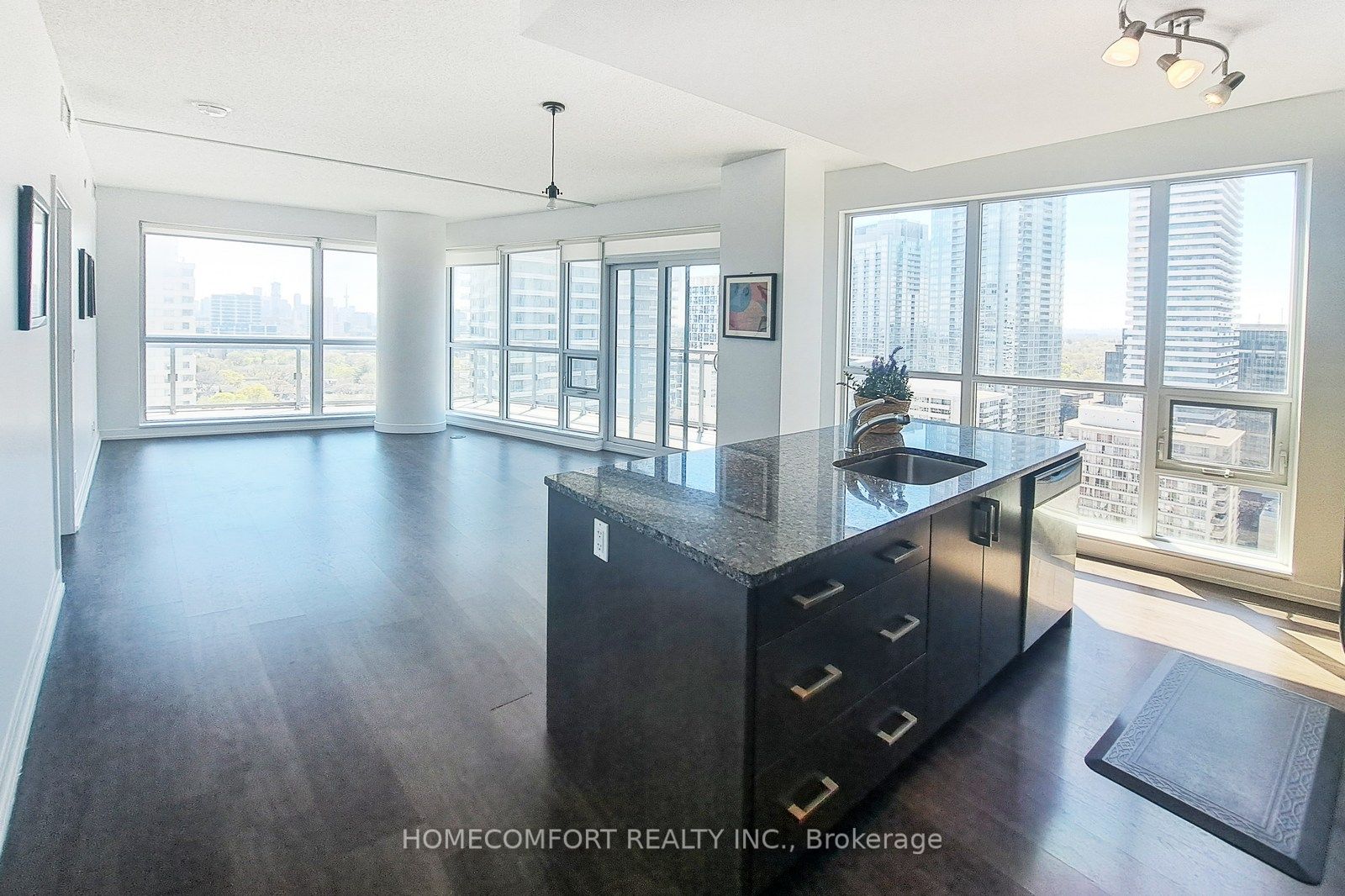#2010 - 89 Dunfield Avenue Property Photo 1