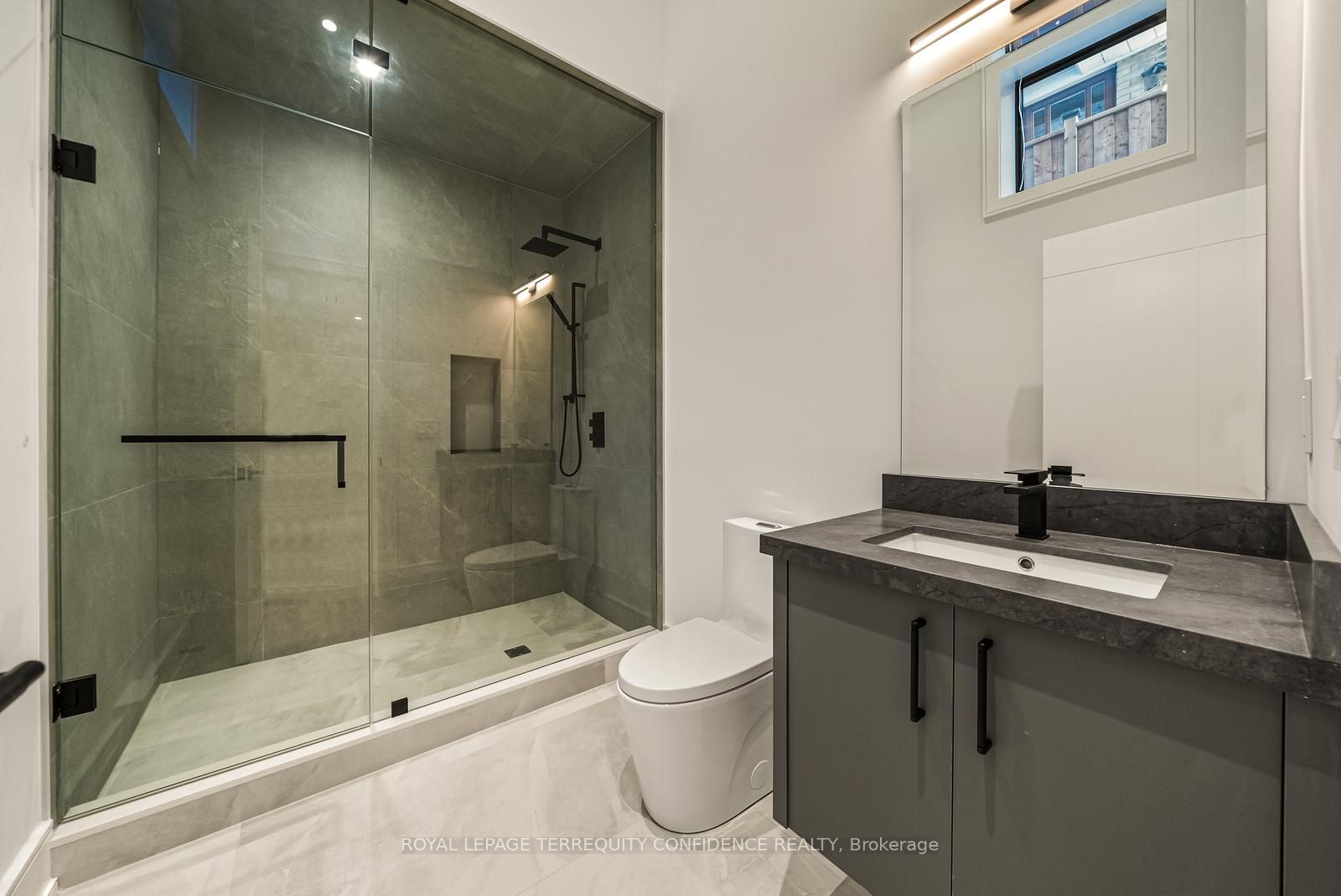 126 Santa Barbara Road Property Photo 42