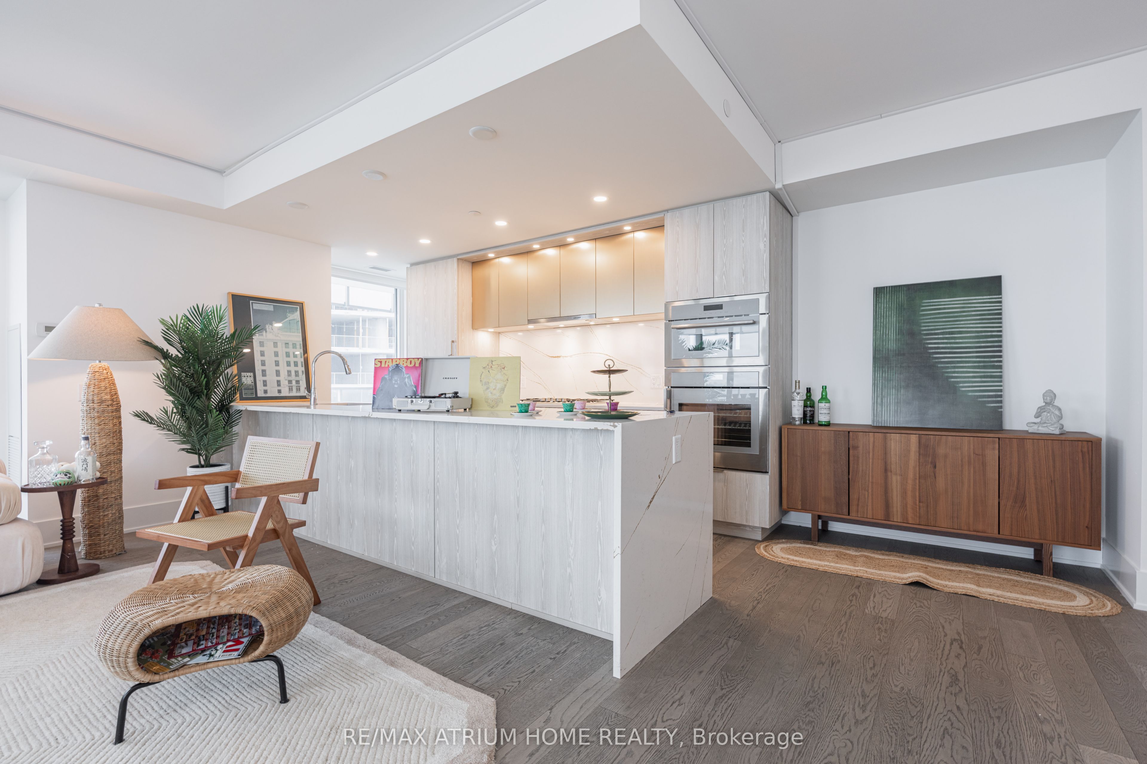 #5302 - 28 Freeland Street Property Photo 7