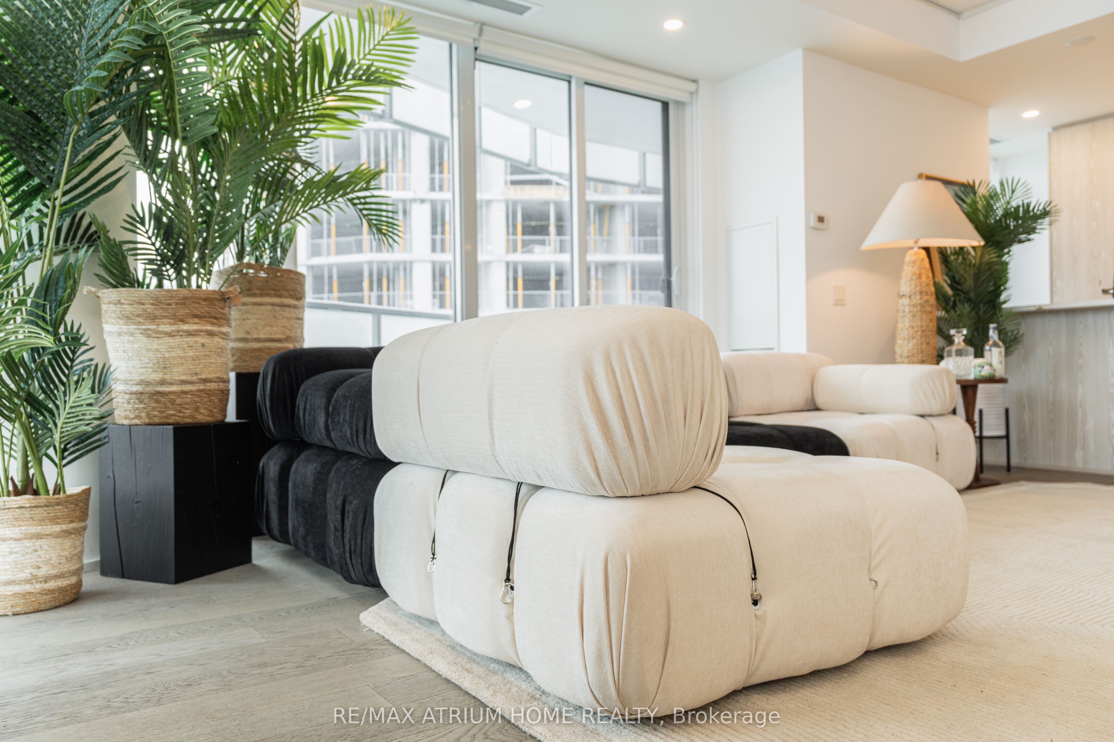 #5302 - 28 Freeland Street Property Photo 11