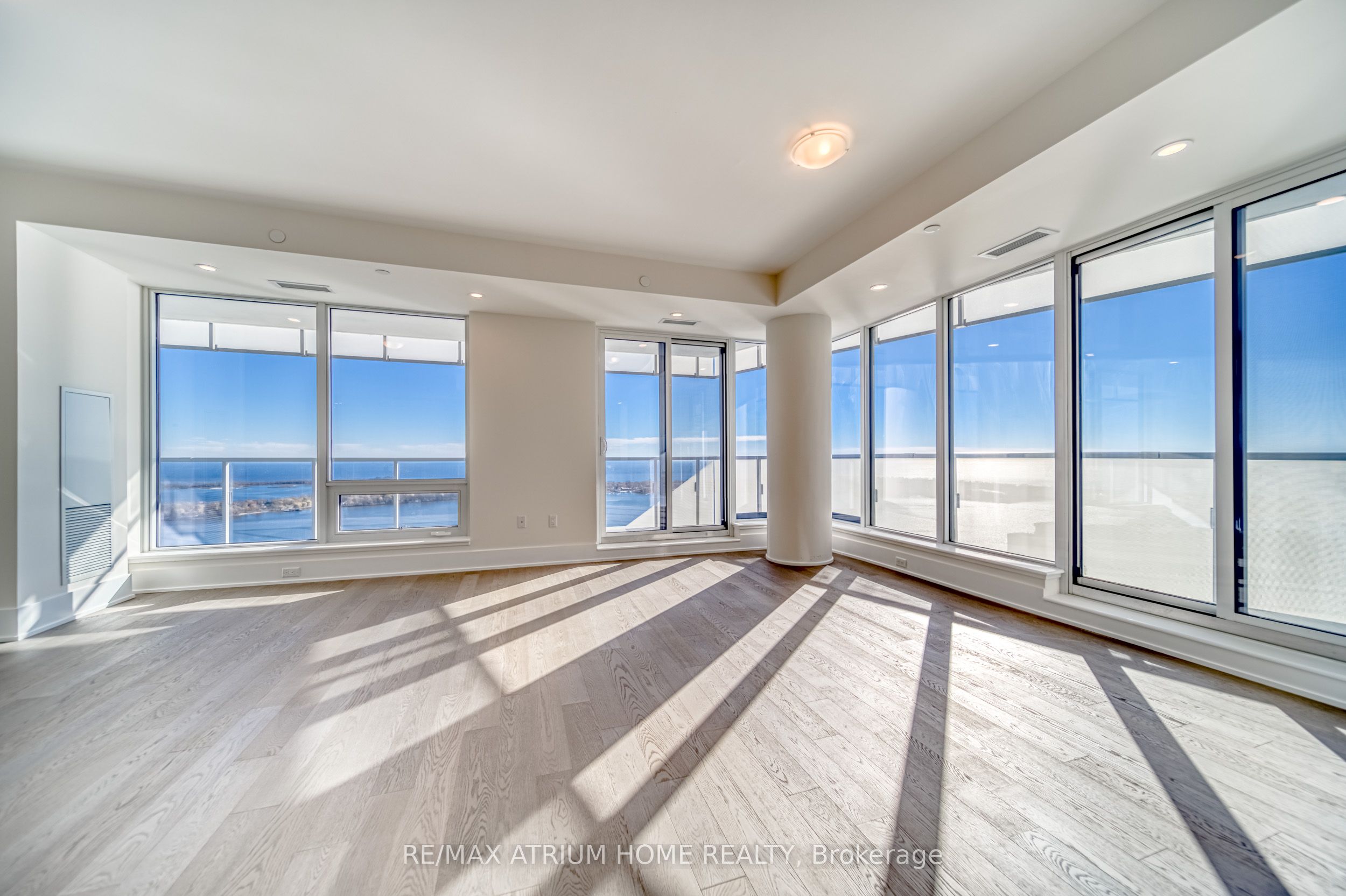 #5302 - 28 Freeland Street Property Photo 21
