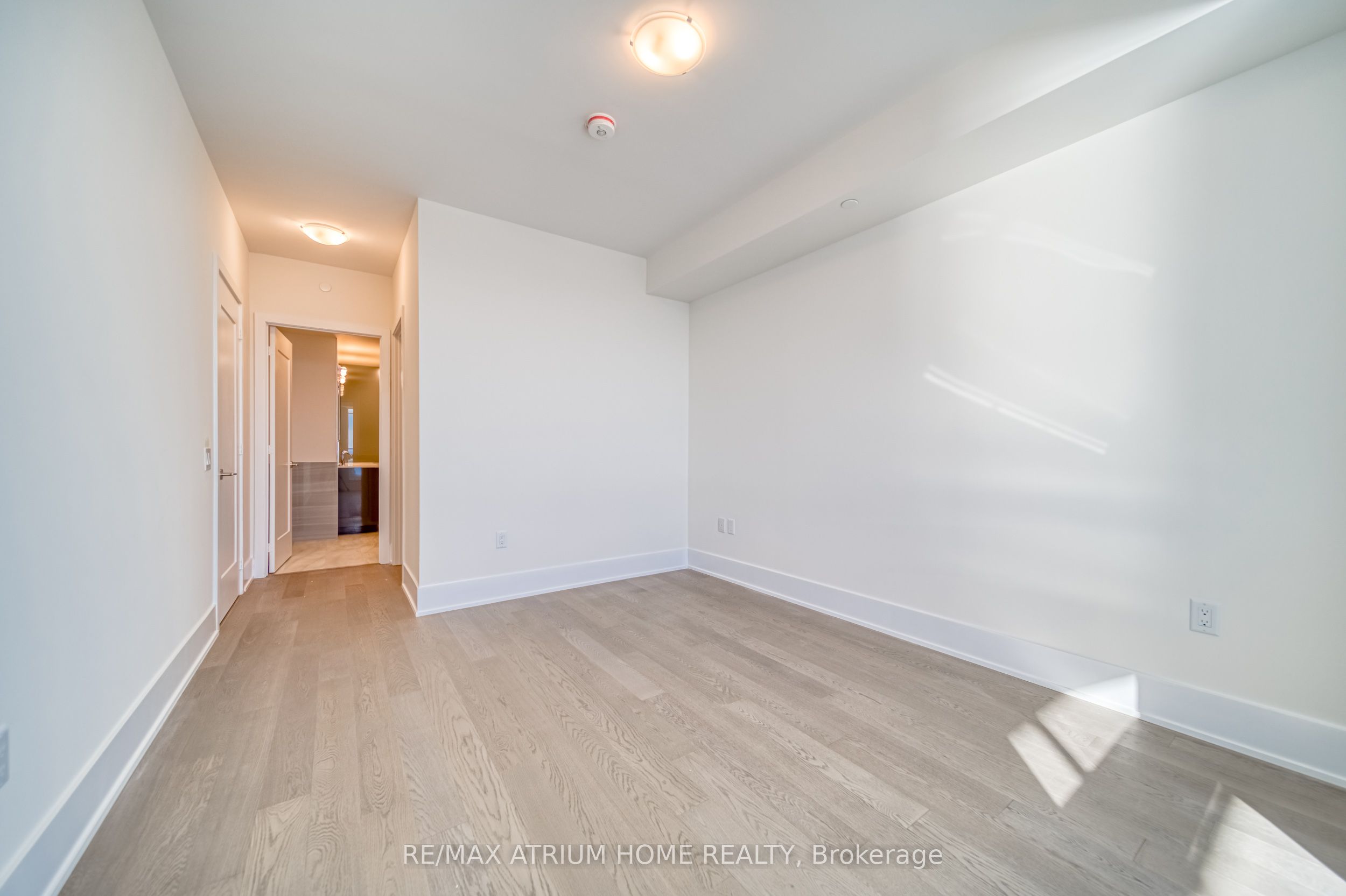 #5302 - 28 Freeland Street Property Photo 24