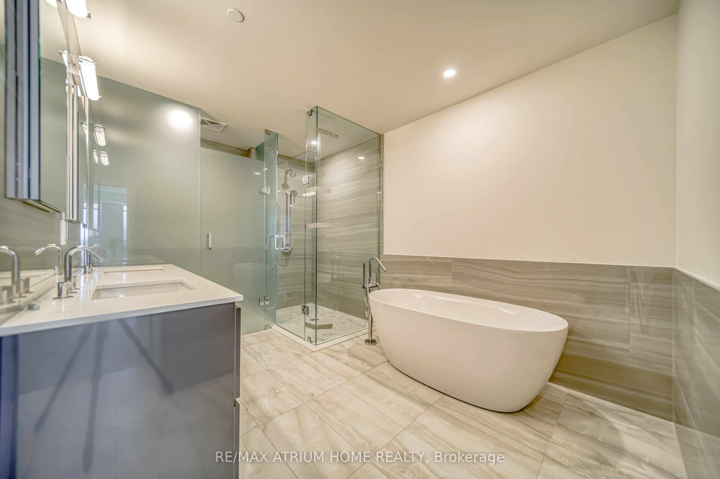 #5302 - 28 Freeland Street Property Photo 26