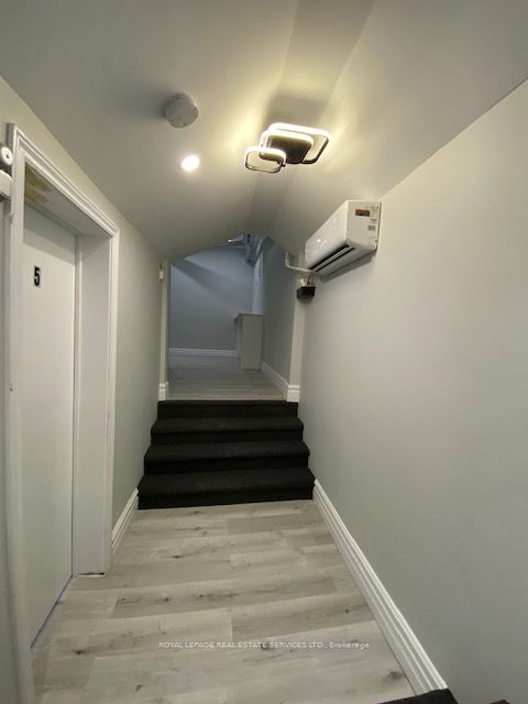 206 Carlton Street 305 Property Photo 8