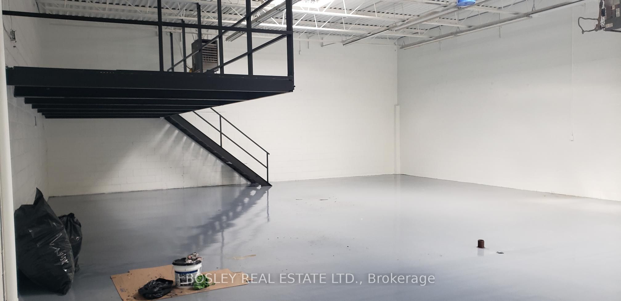 49 Research Road Property Photo 2