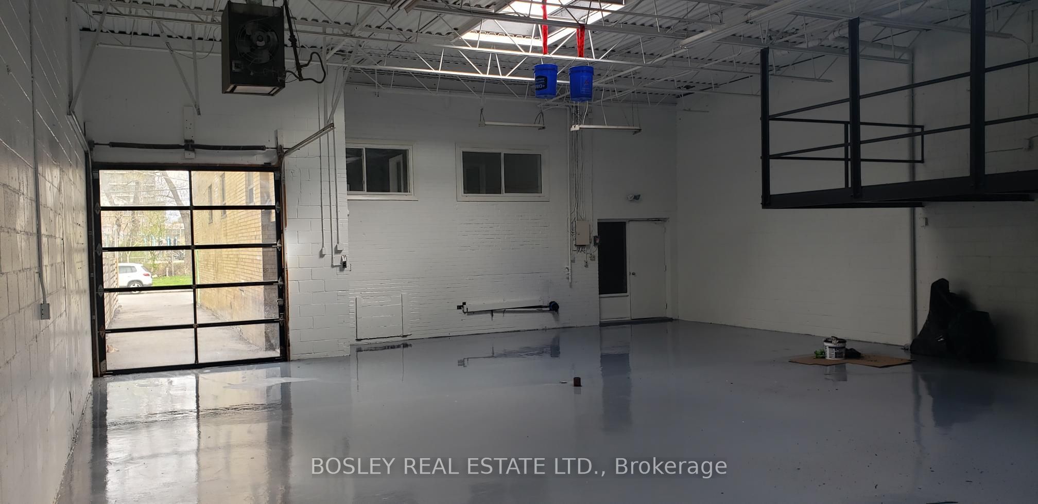 49 Research Road Property Photo 3