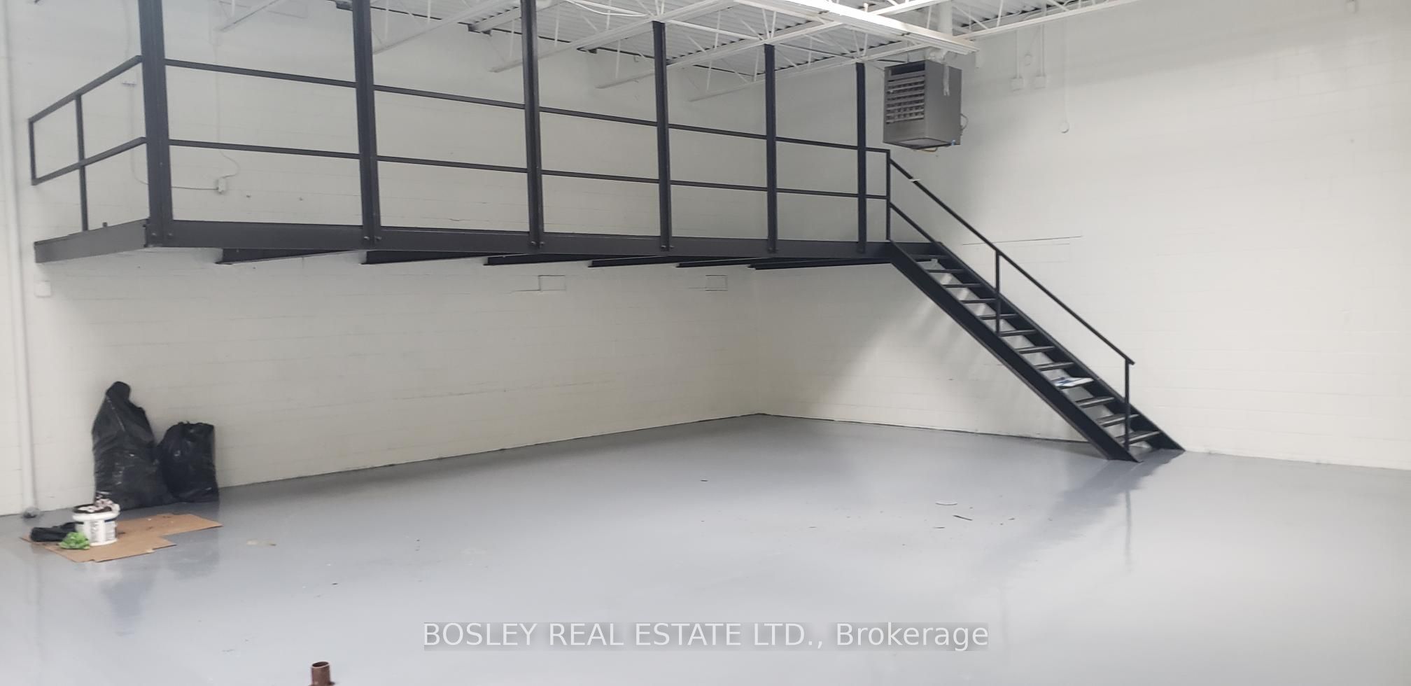 49 Research Road Property Photo 5