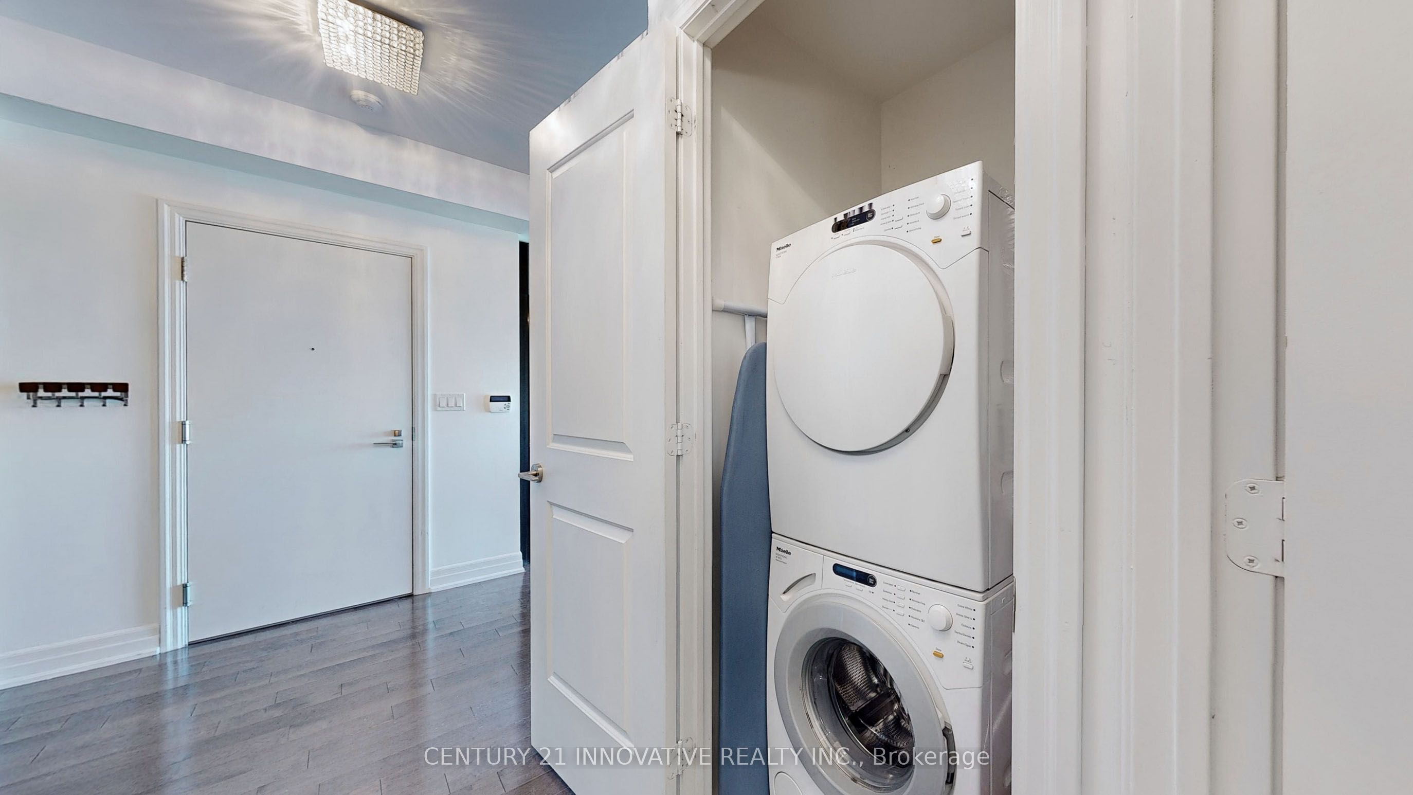 8 The Esplanade N/a 5105 Property Photo 9