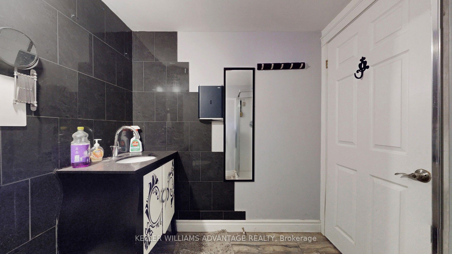 188 Spadina Avenue 15-17 Property Photo 37