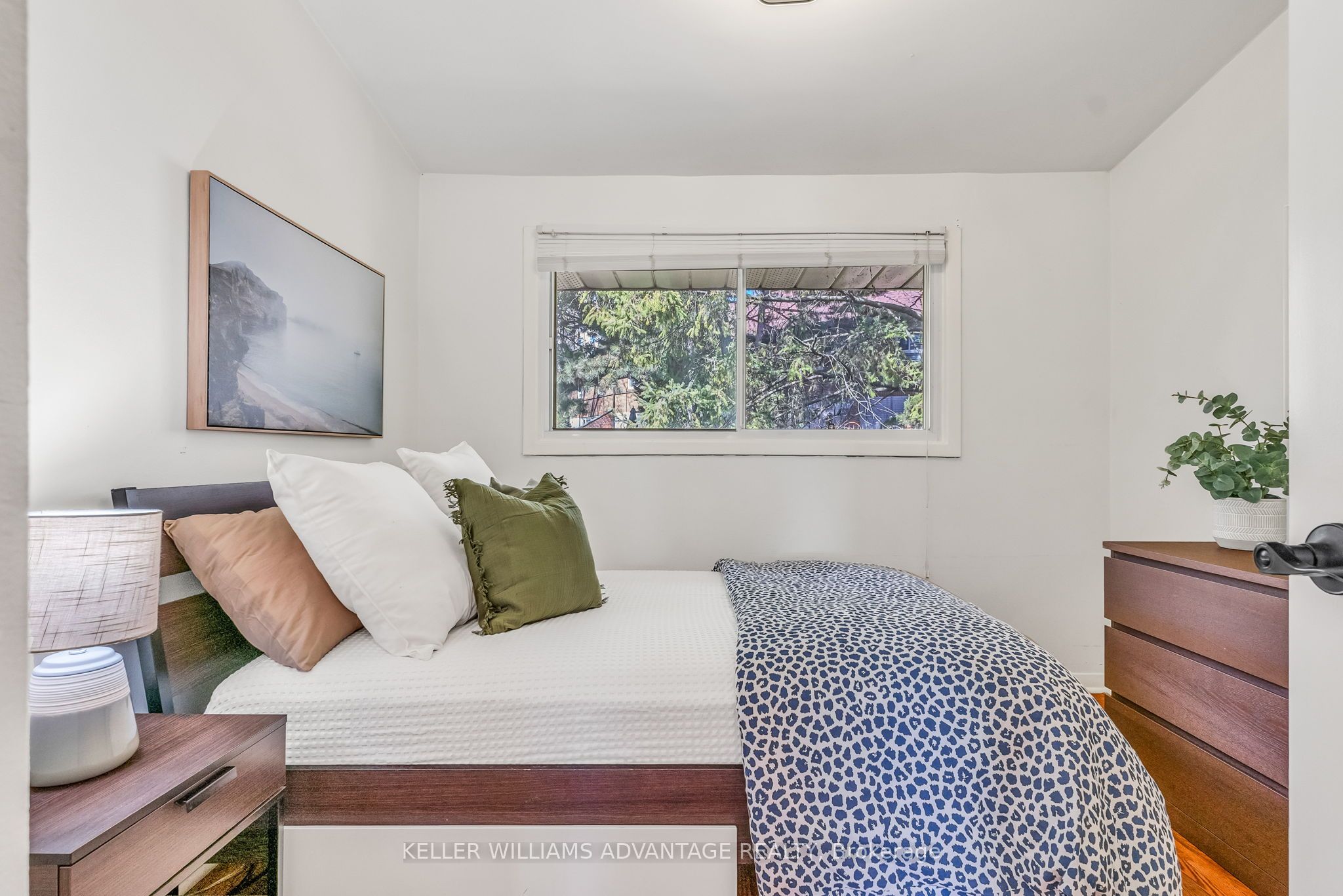 #67 - 6 Esterbrooke Avenue Property Photo 22