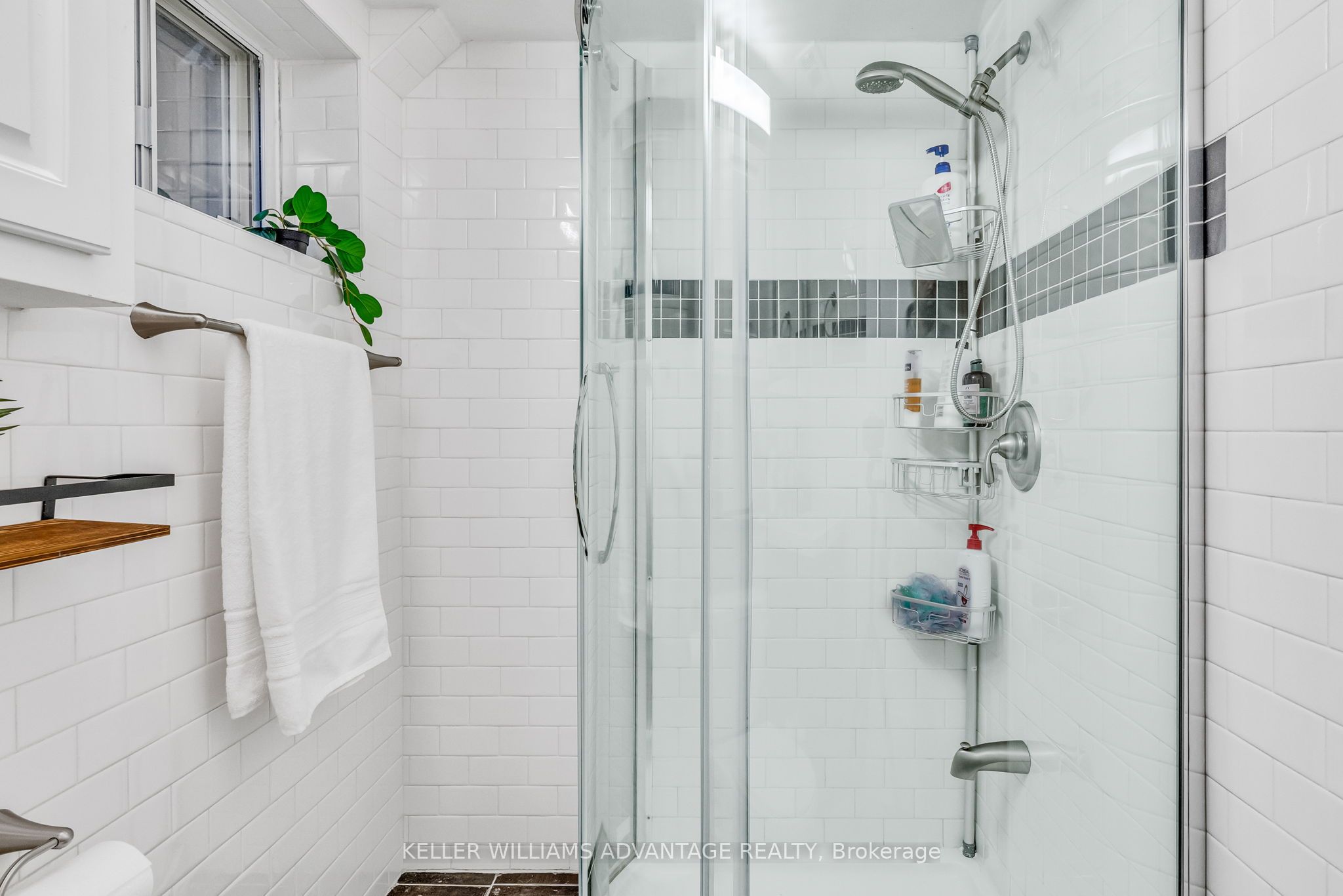 #67 - 6 Esterbrooke Avenue Property Photo 36
