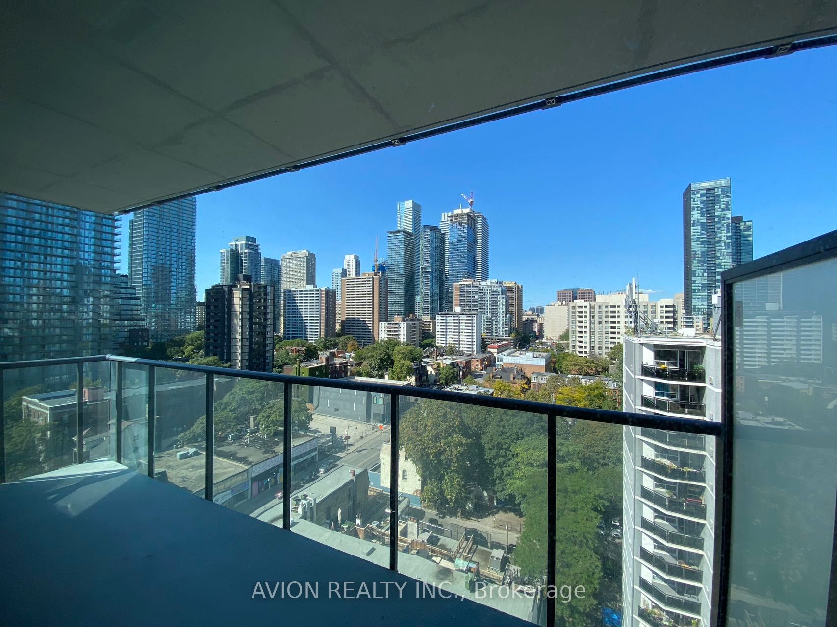 #1205 - 81 Wellesley Street Property Photo 3