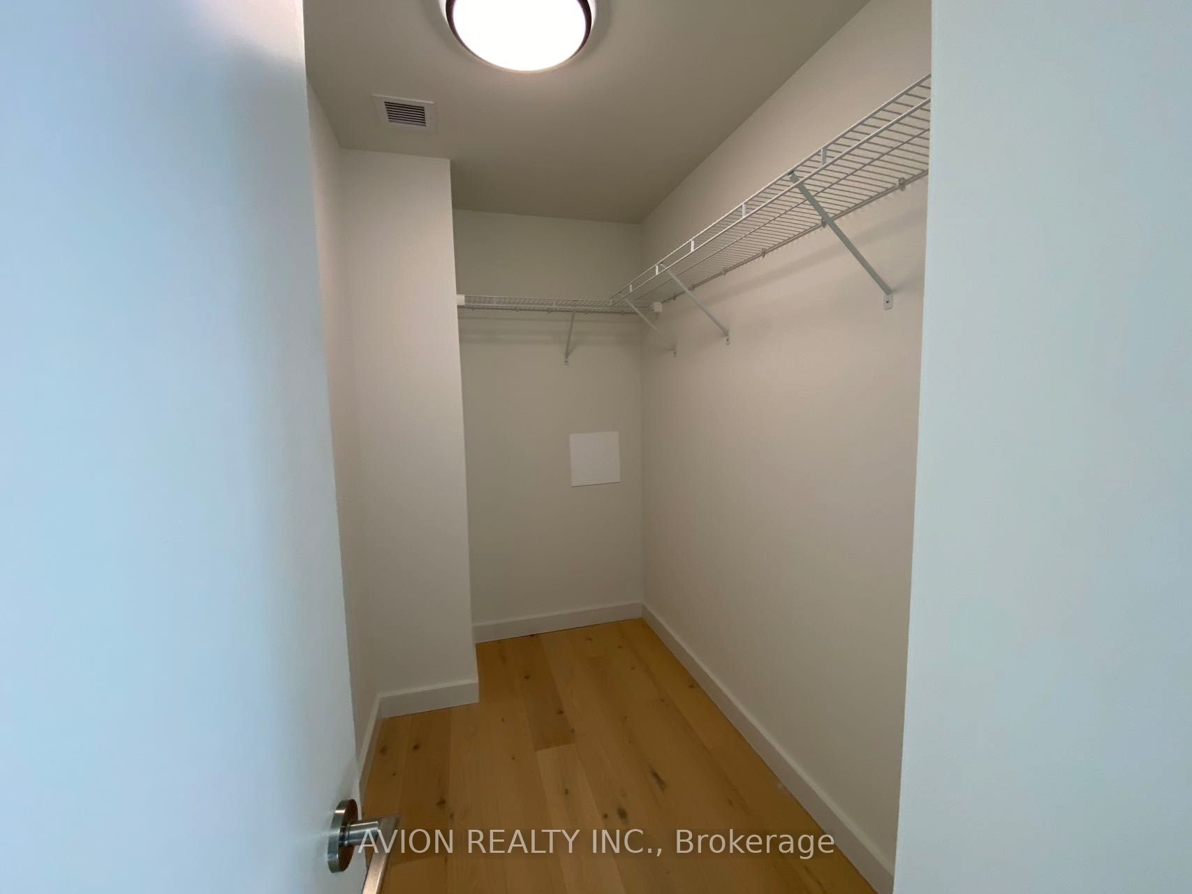 #1205 - 81 Wellesley Street Property Photo 6