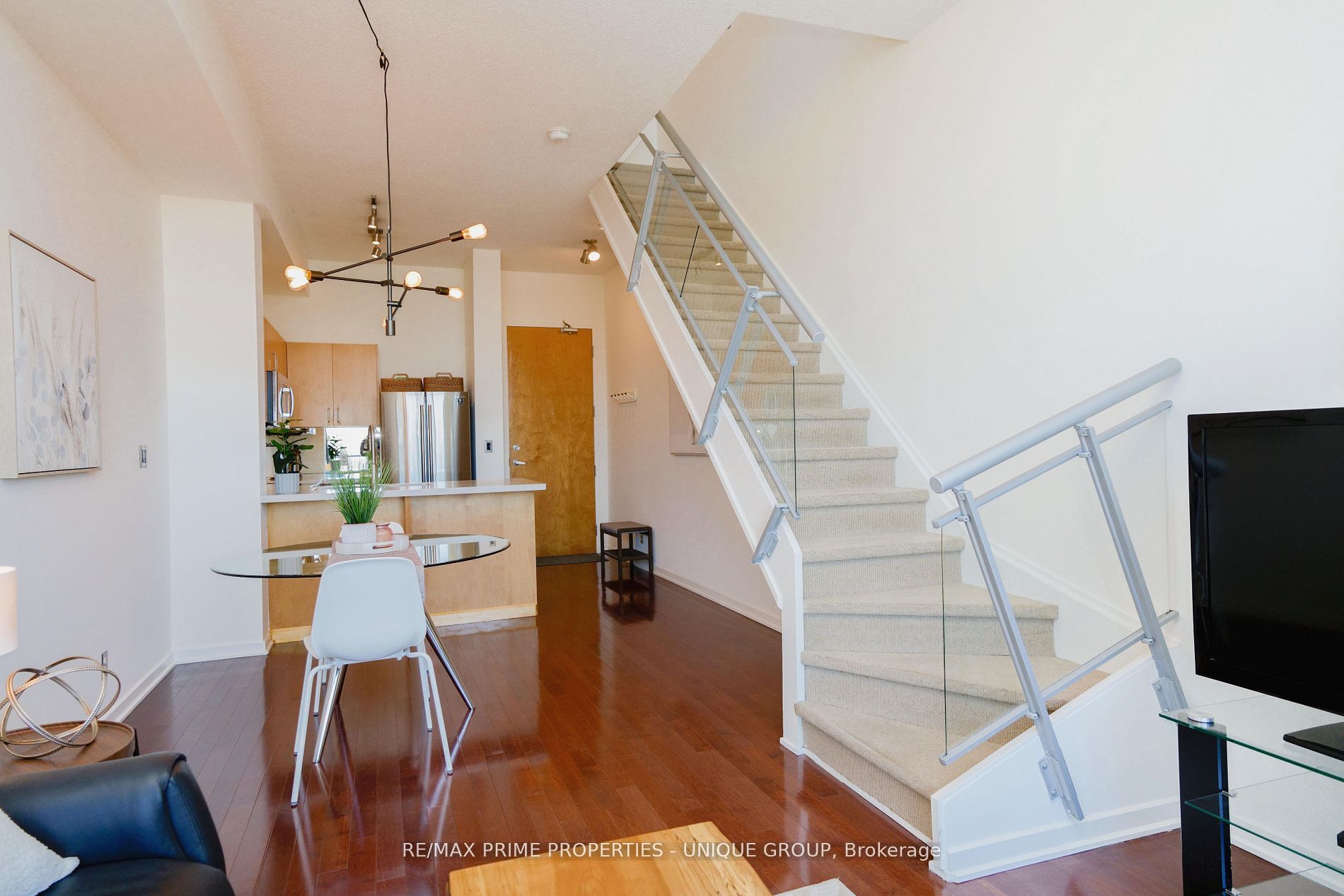 #923 - 388 Richmond Street Property Photo 18