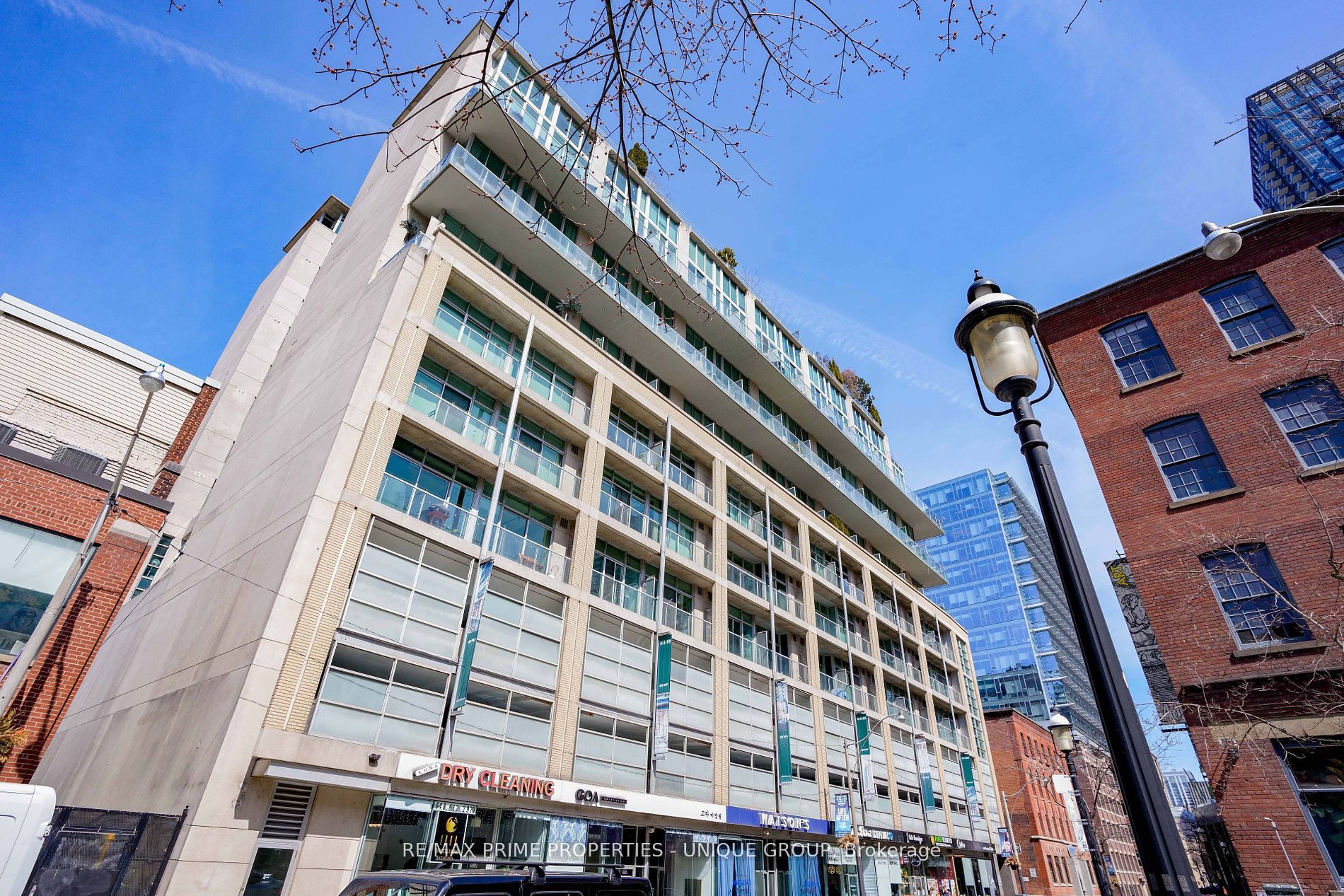 #923 - 388 Richmond Street Property Photo 31