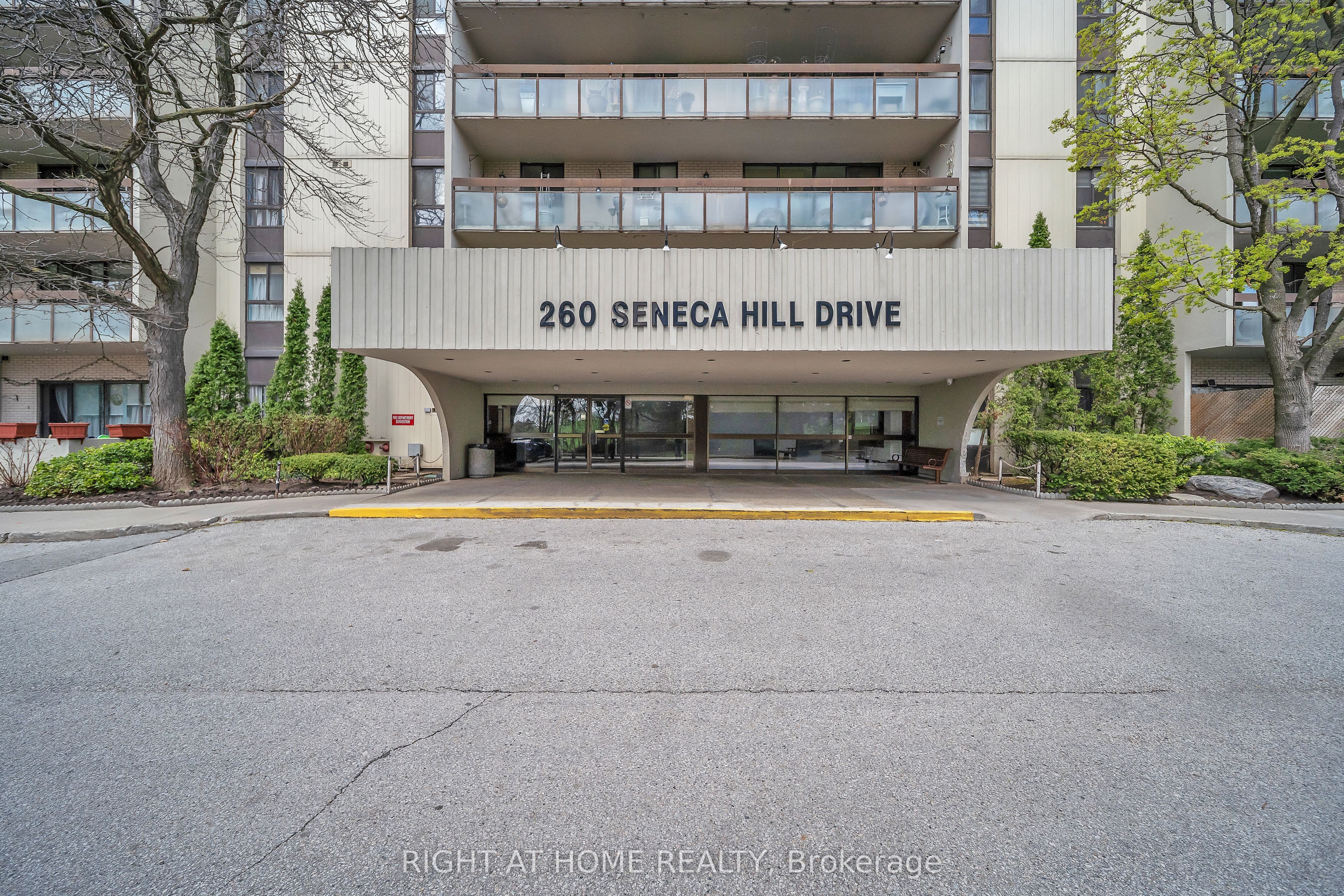 #1415 - 260 Seneca Hill Drive Property Photo 1