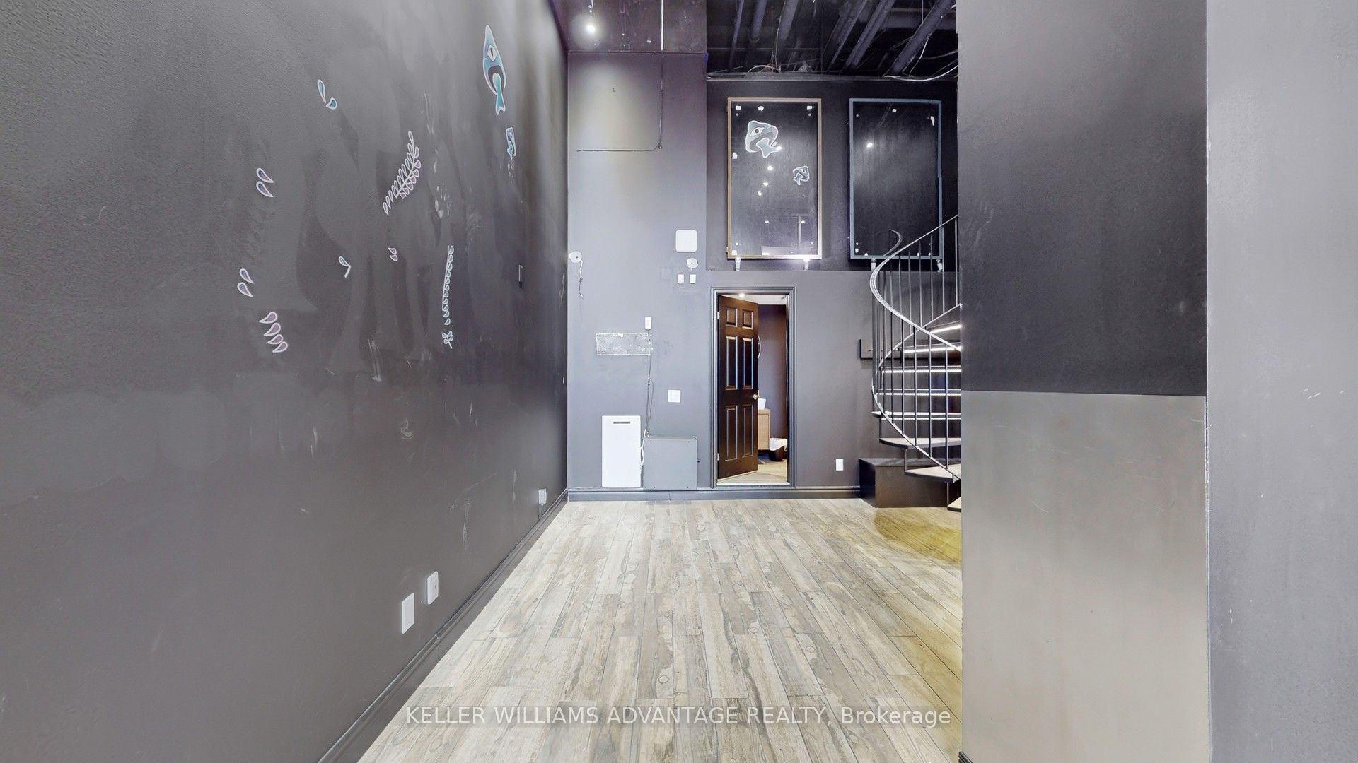 188 Spadina Avenue 15-17 Property Photo 29
