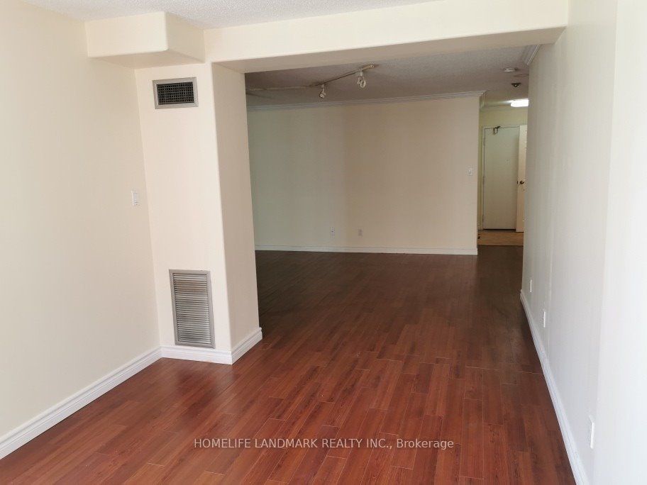 #1513 - 633 Bay Street Property Photo 17