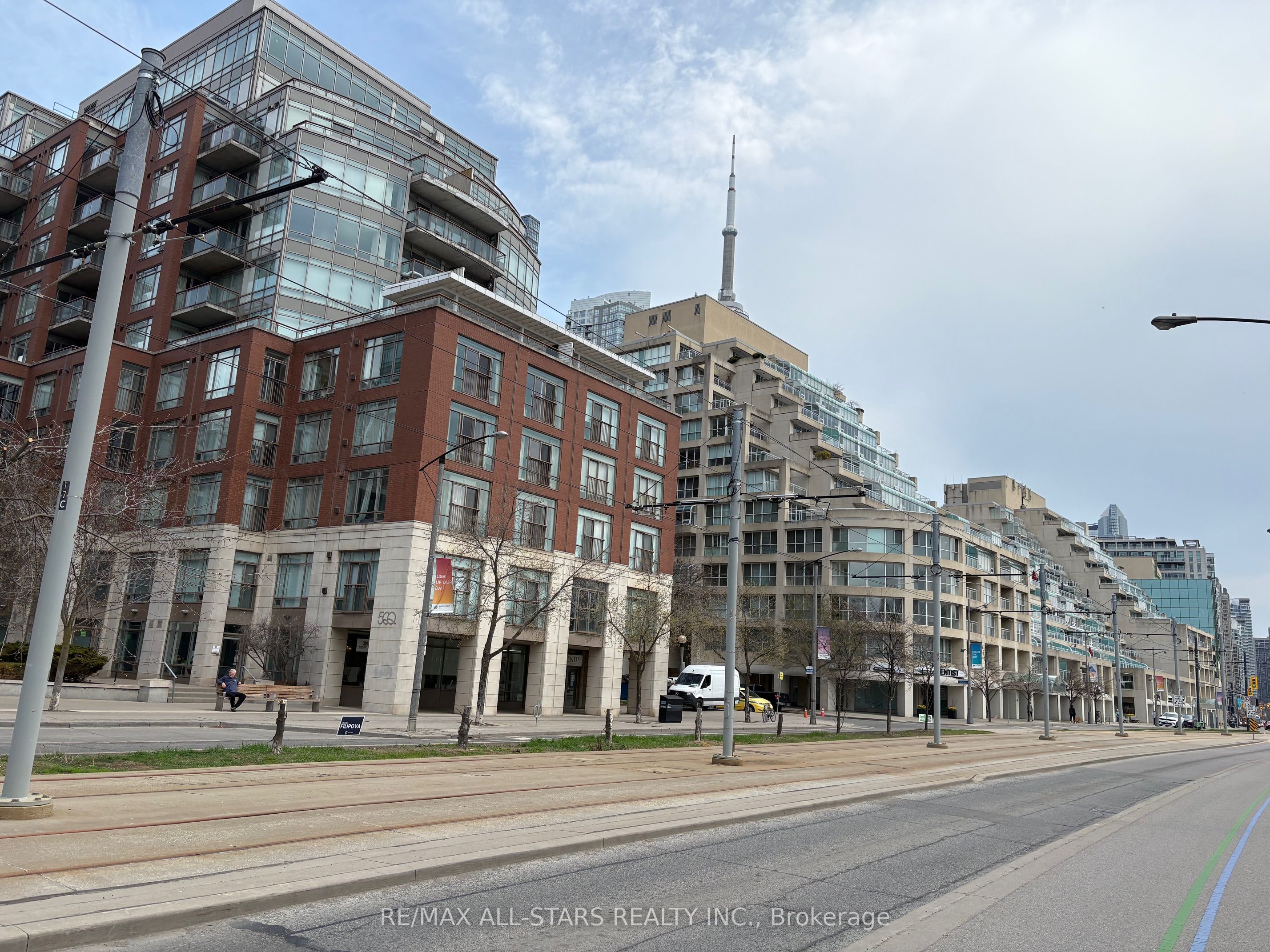 500 Queens Quay N/a W 412w Property Photo 4