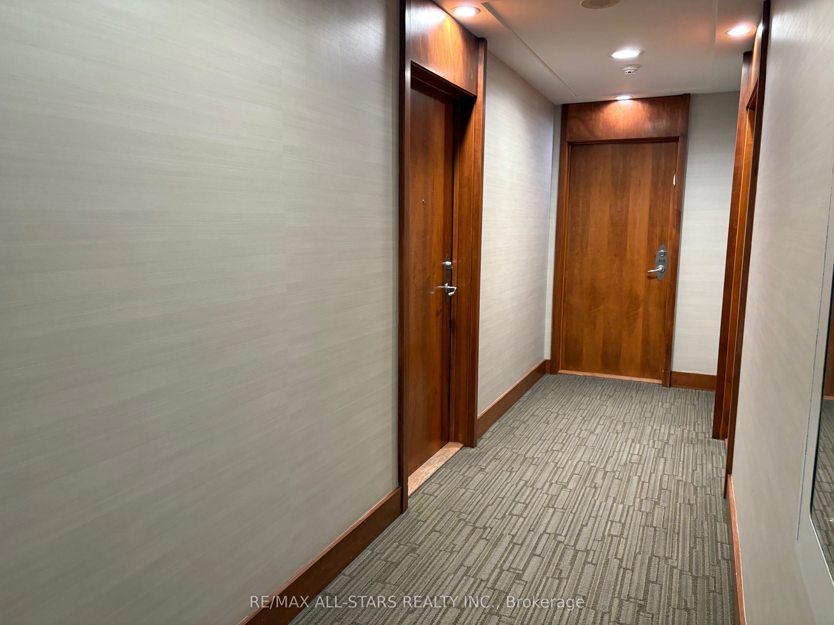500 Queens Quay N/a W 412w Property Photo 29