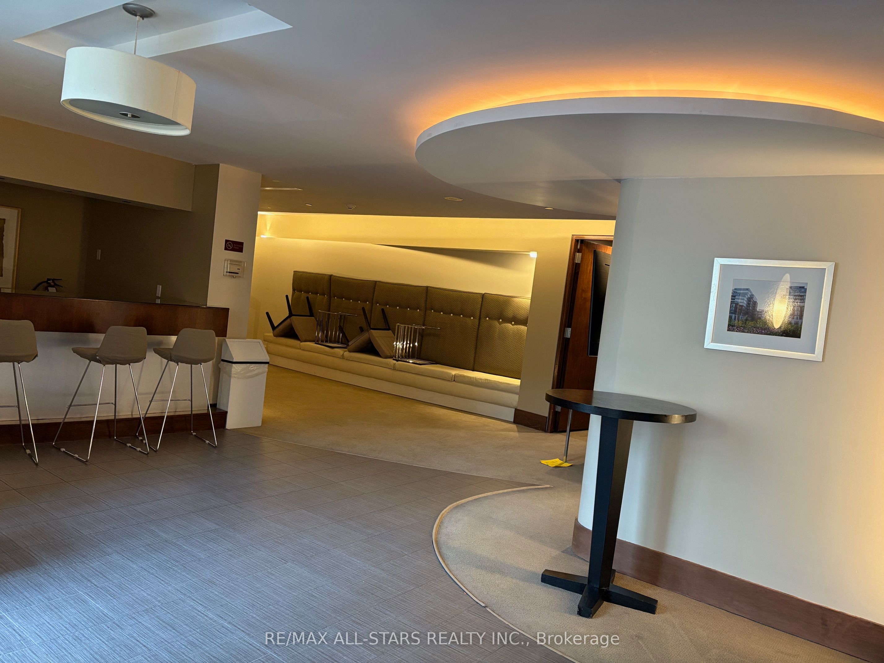 500 Queens Quay N/a W 412w Property Photo 32
