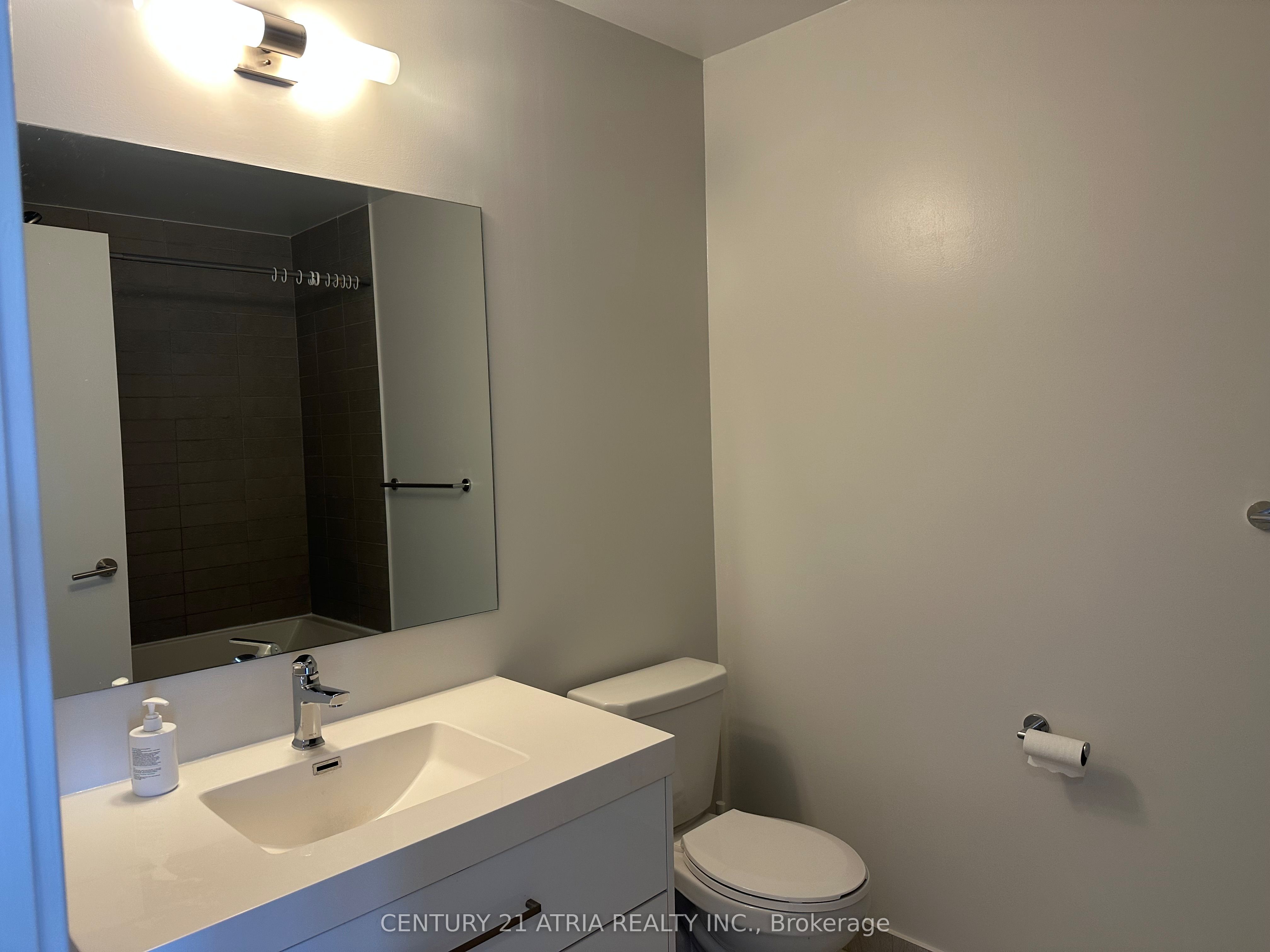 403 Church Street 1213 Property Photo 10