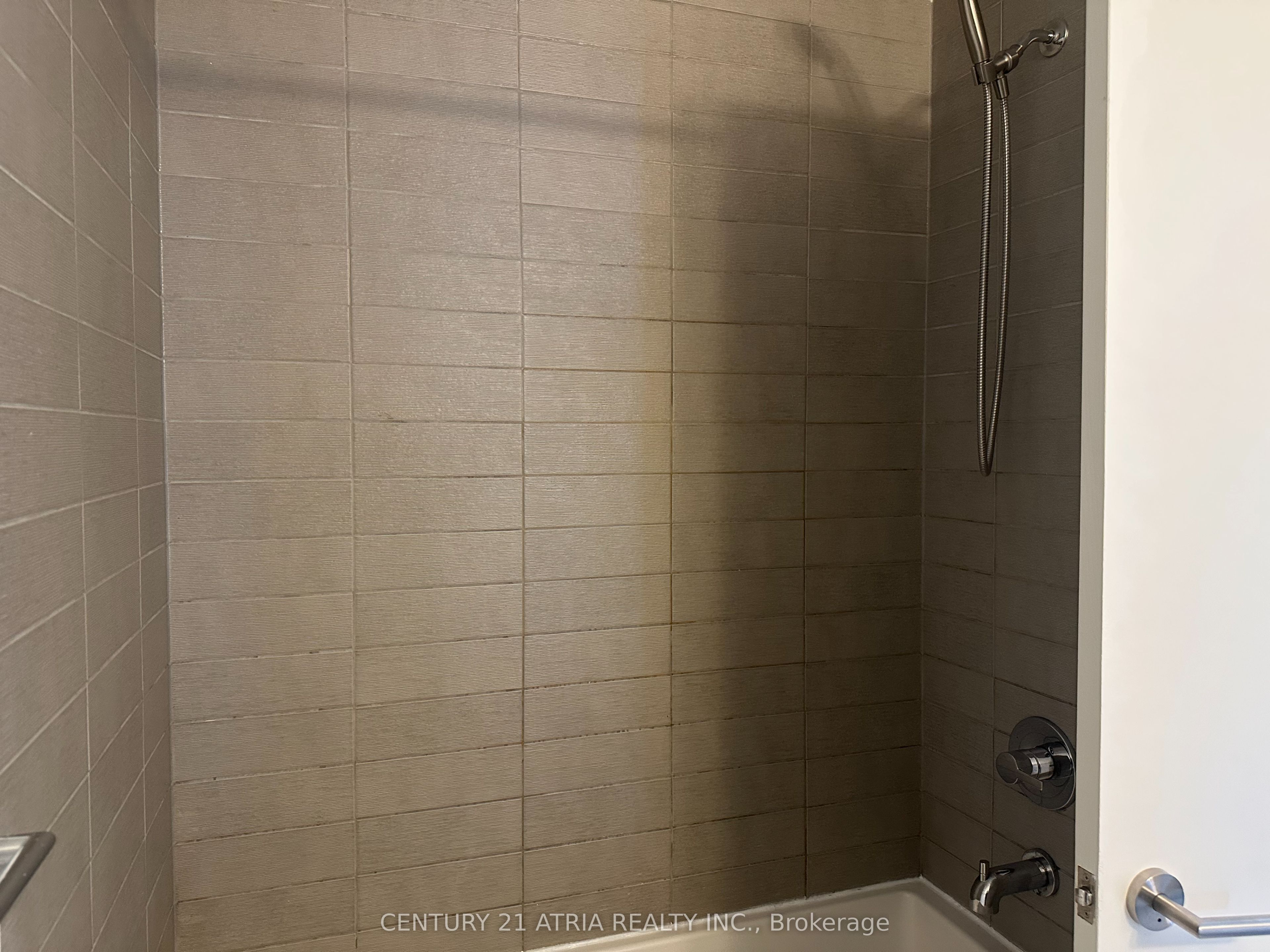 403 Church Street 1213 Property Photo 11