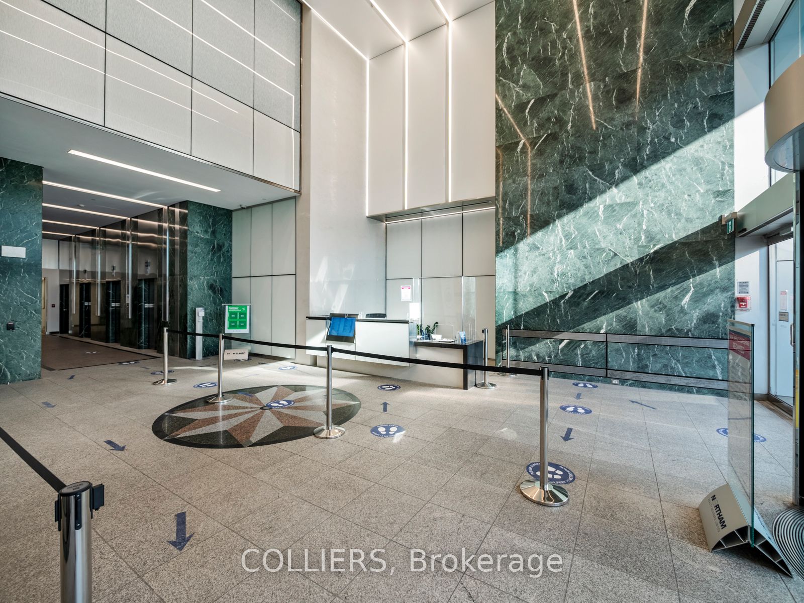 4950 Yonge Street 1810 Property Photo 2